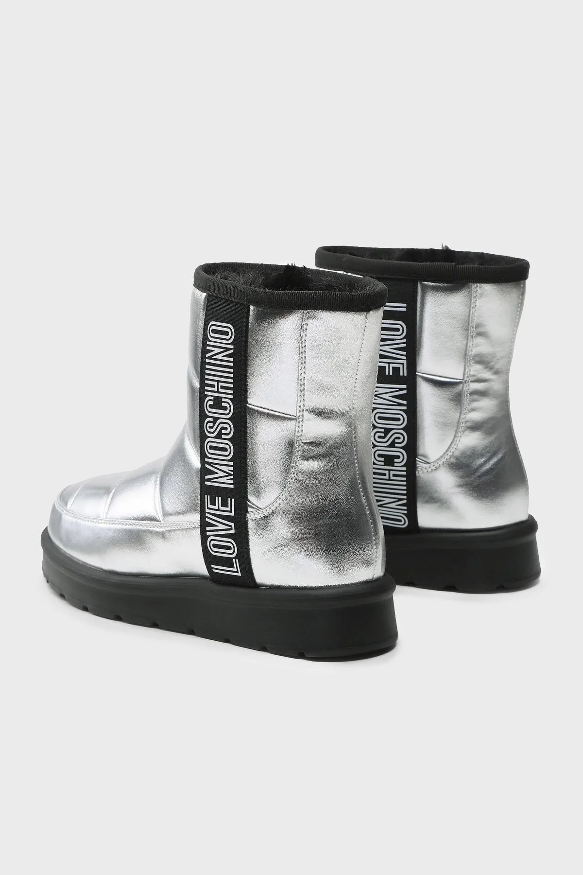 Love Moschino İçi Yumuşak Tüylü Parlak Bayan Bot JA24103H1FJZG902 GÜMÜŞ - 3