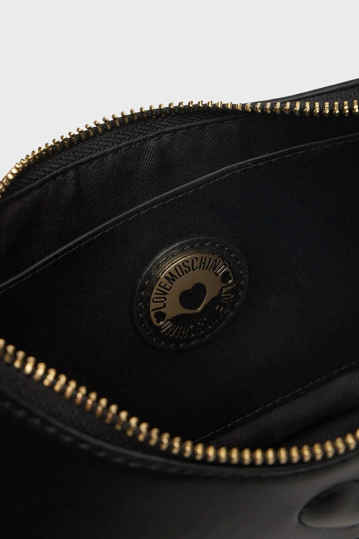 Love Moschino Kabartmalı Logolu Çıkarılabilir Askılı Bayan Çanta JC4219PP0MKF0000 SİYAH - 4