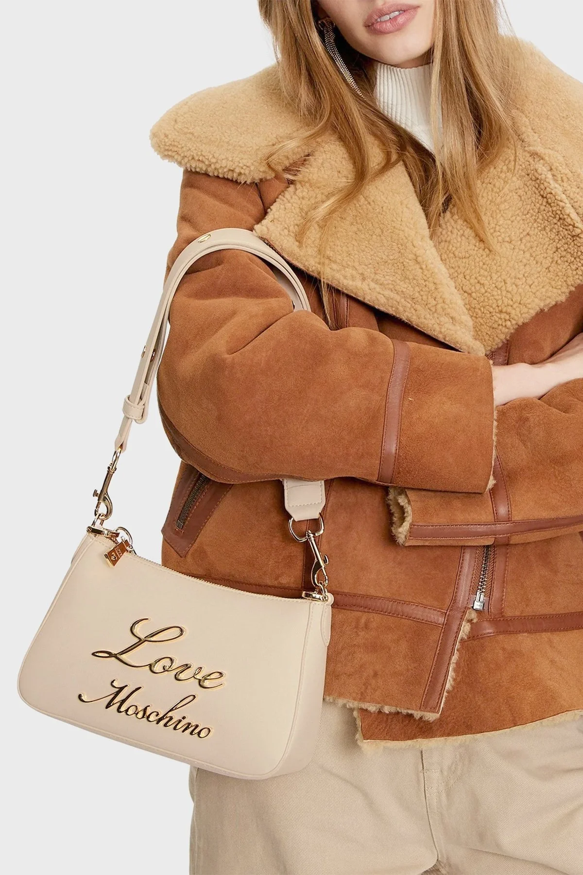 Love Moschino Kalpli Zincir Kulp Logolu Bayan Çanta JC4313PP0LKK0110 BEJ - 2