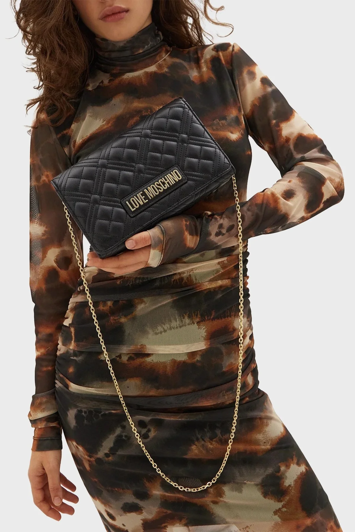 Love Moschino Kapitoneli Logolu Zincir Askılı Bayan Çanta JC4079PP0LLA0000 SİYAH - 2
