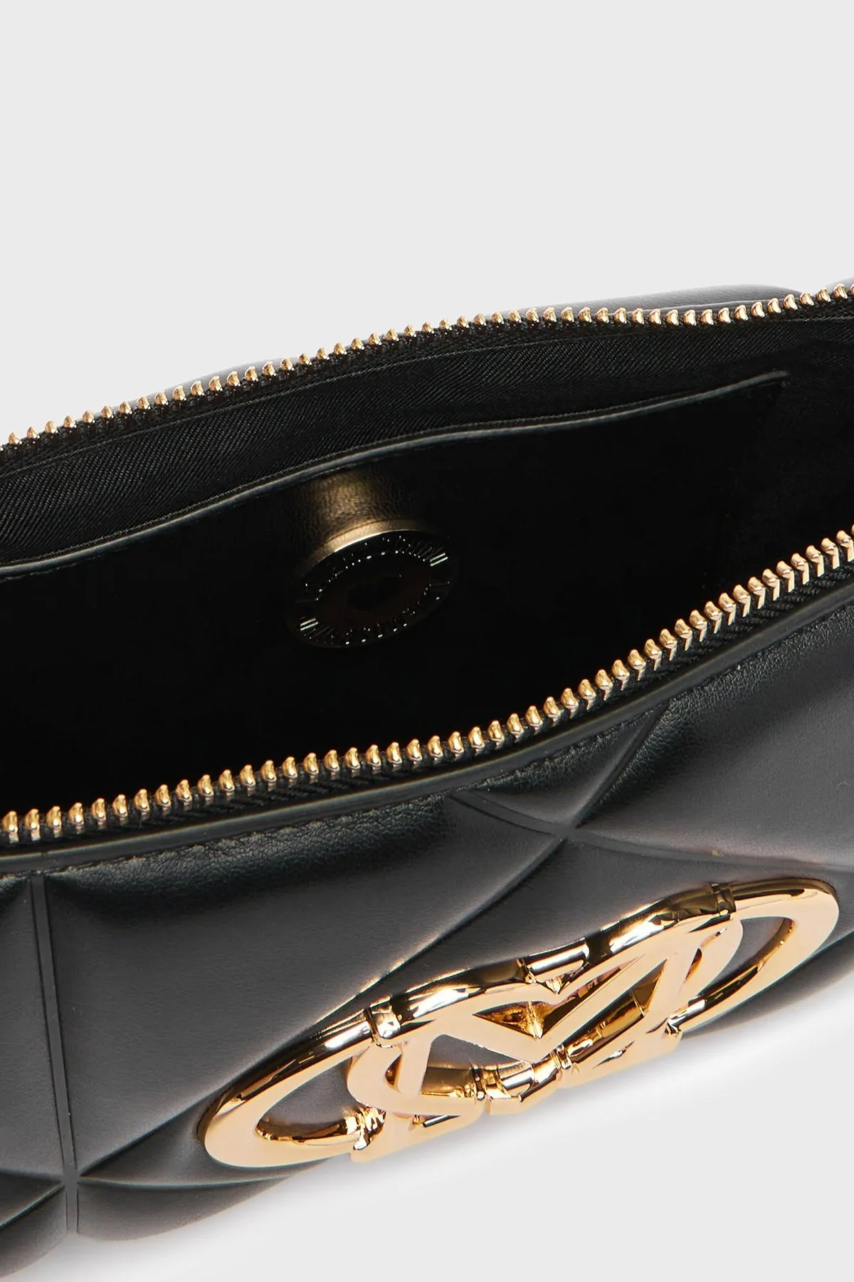 Love Moschino Kapitoneli Omuz Askılı Bayan Çanta JC4111PP1OLC0000 SİYAH - 6