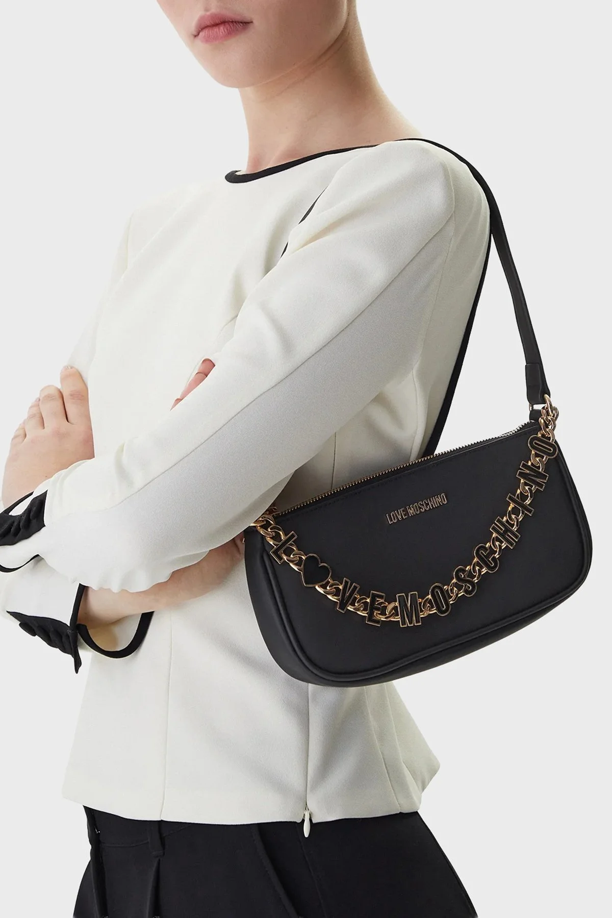 Love Moschino Logo Aksesuar Detaylı Sabit Askılı Bayan Çanta JC4154PP1OL1700A SİYAH - 2