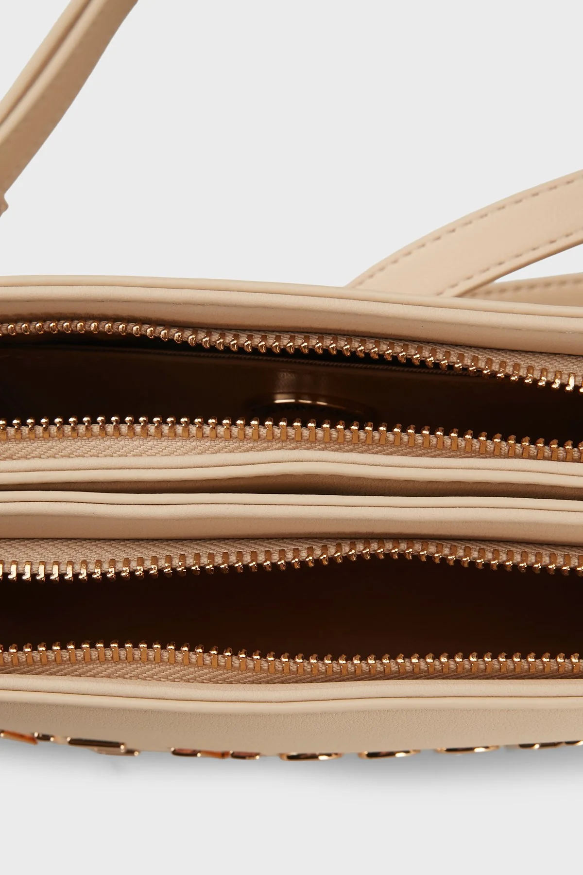 Love Moschino Logolu Ayarlanabilir Zincir Askılı Kadın Çanta JC4110PP1OKD0129 BEJ - 4