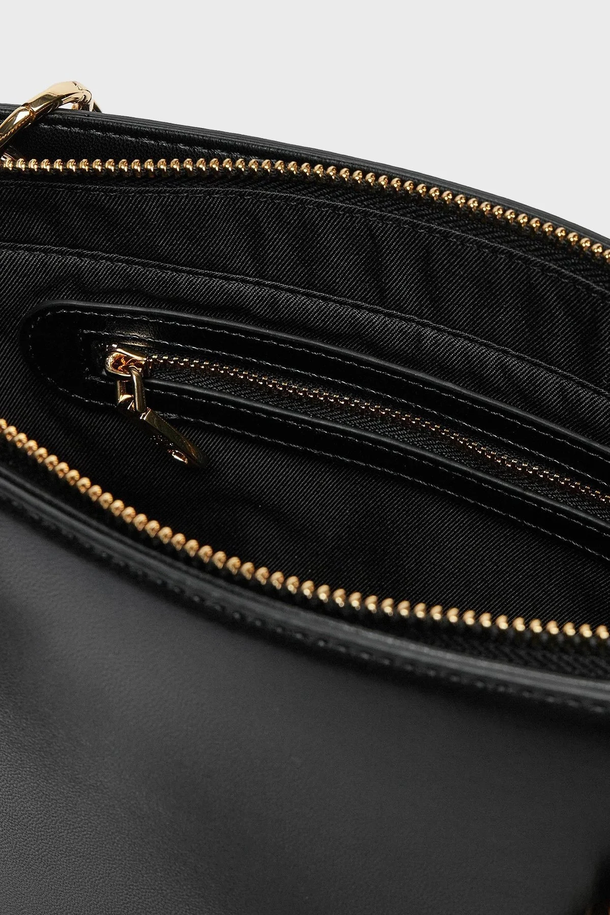 Love Moschino Logolu Çıkarılabilir Askılı Bayan Çanta JC4052PP1MLF0000 SİYAH - 4