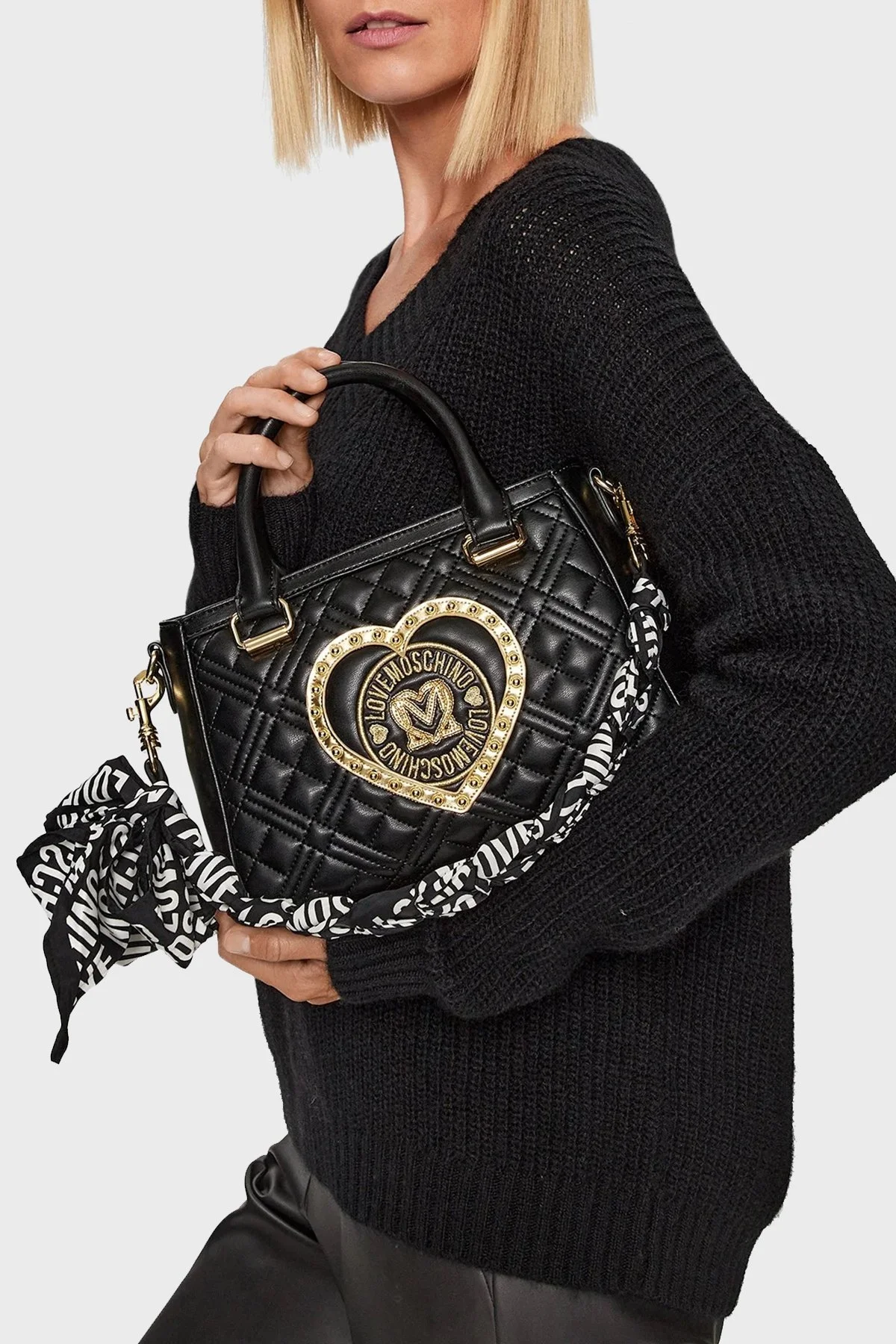 Love Moschino Logolu Çıkarılabilir Omuz Askılı Kapitone Bayan Çanta JC4270PP0HKM100A SİYAH - 2