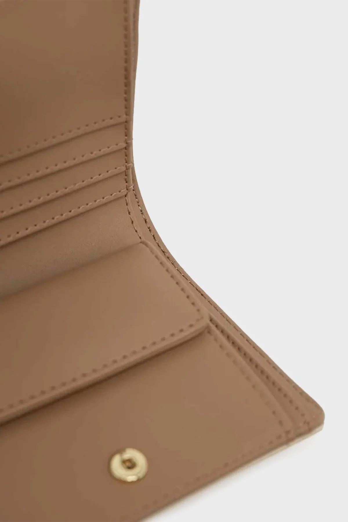 Love Moschino Logolu Çok Bölmeli Kapitone Bayan Cüzdan JC5601PP0GLA0103 EKRU - 6