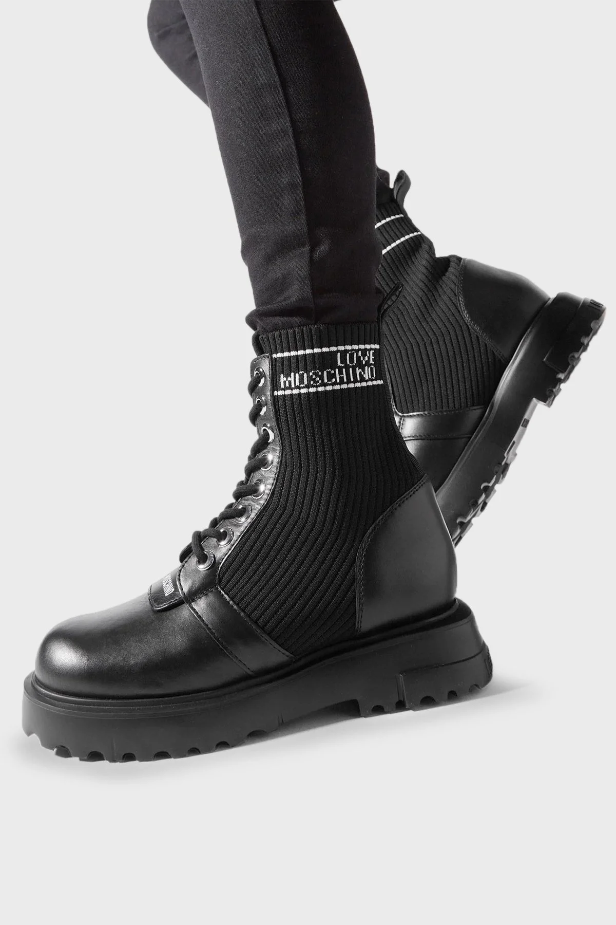 Love Moschino Logolu Hakiki Deri Bayan Bot JA24324G0HIY600A SİYAH - 2