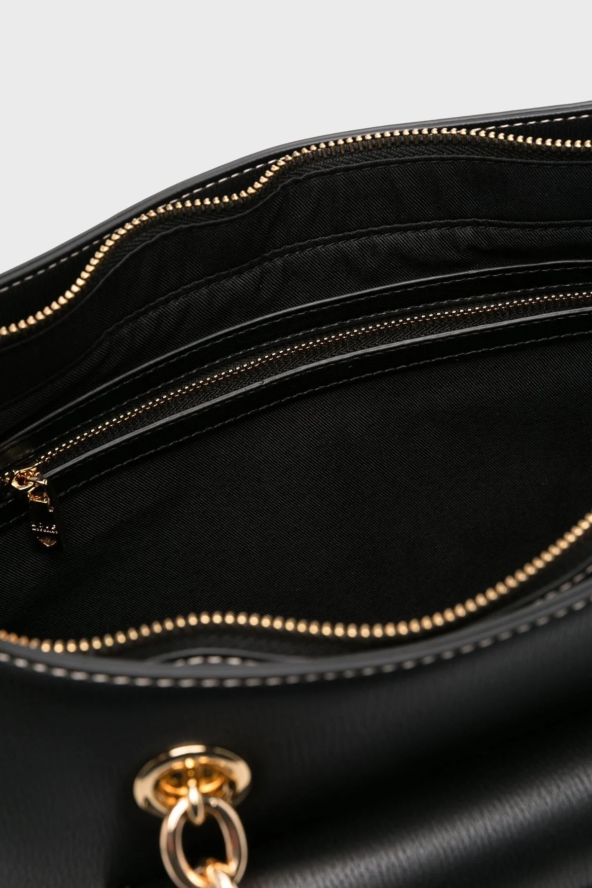 Love Moschino Logolu Zincir Askılı Büyük Bayan Çanta JC4344PP0LKP0000 SİYAH - 4