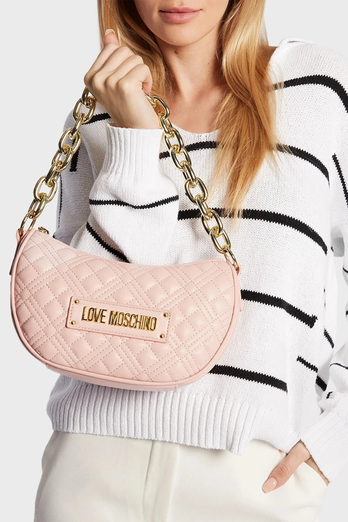 Love Moschino Logolu Zincir Askılı Kapitone Bayan Çanta JC4027PP1FLA0601 PUDRA - 2