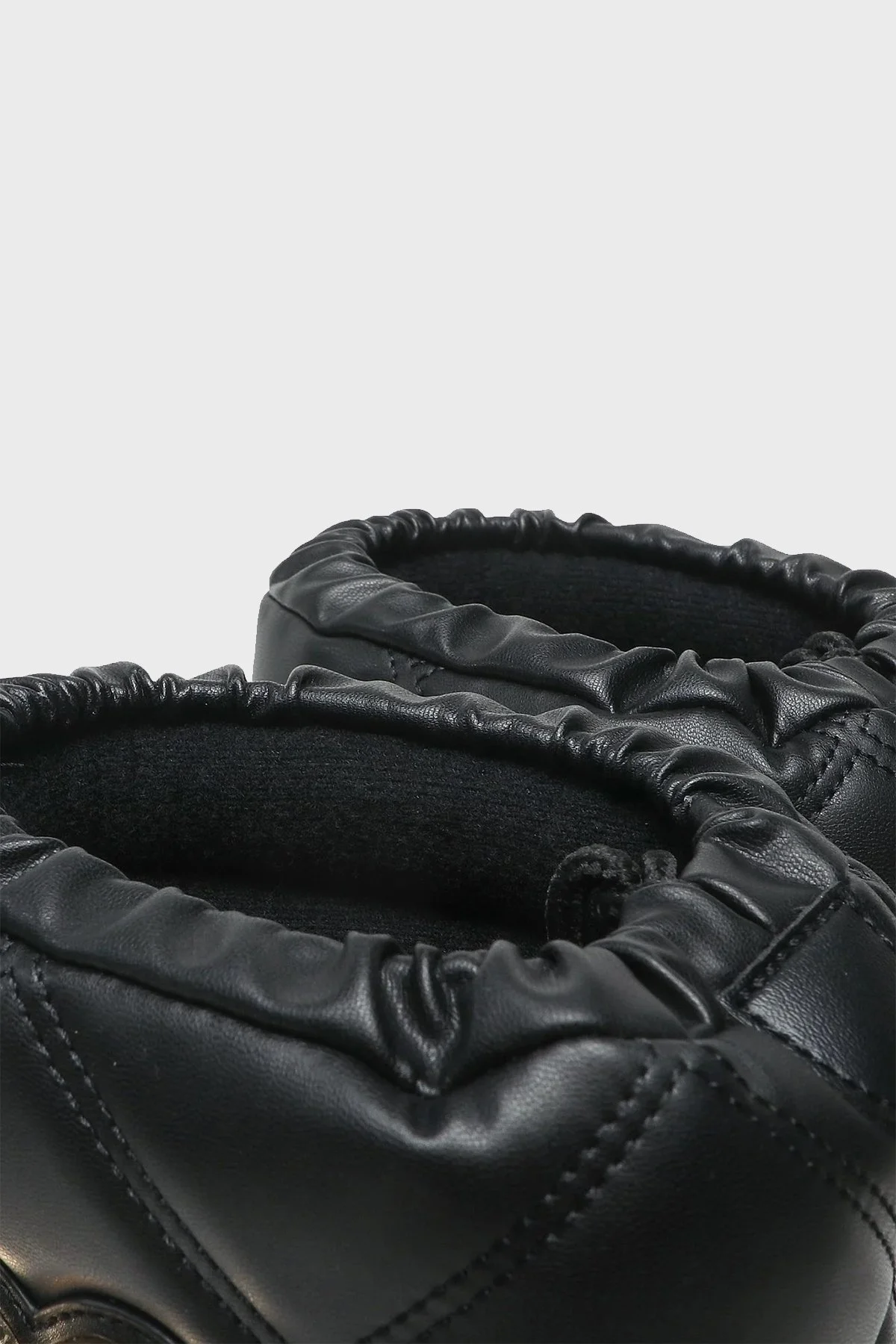 Love Moschino Suya Dayanıklı Logolu Büzgülü Bayan Kar Botu JA24172G1HIT7000 SİYAH - 5