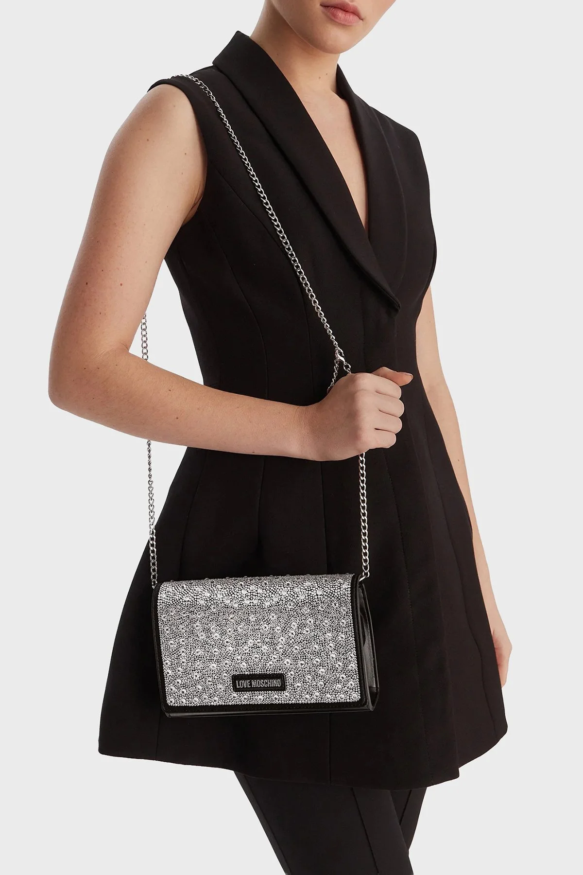 Love Moschino Taşlı Zincir Askılı Bayan Çanta JC4168PP1OLW100A SİYAH - 2