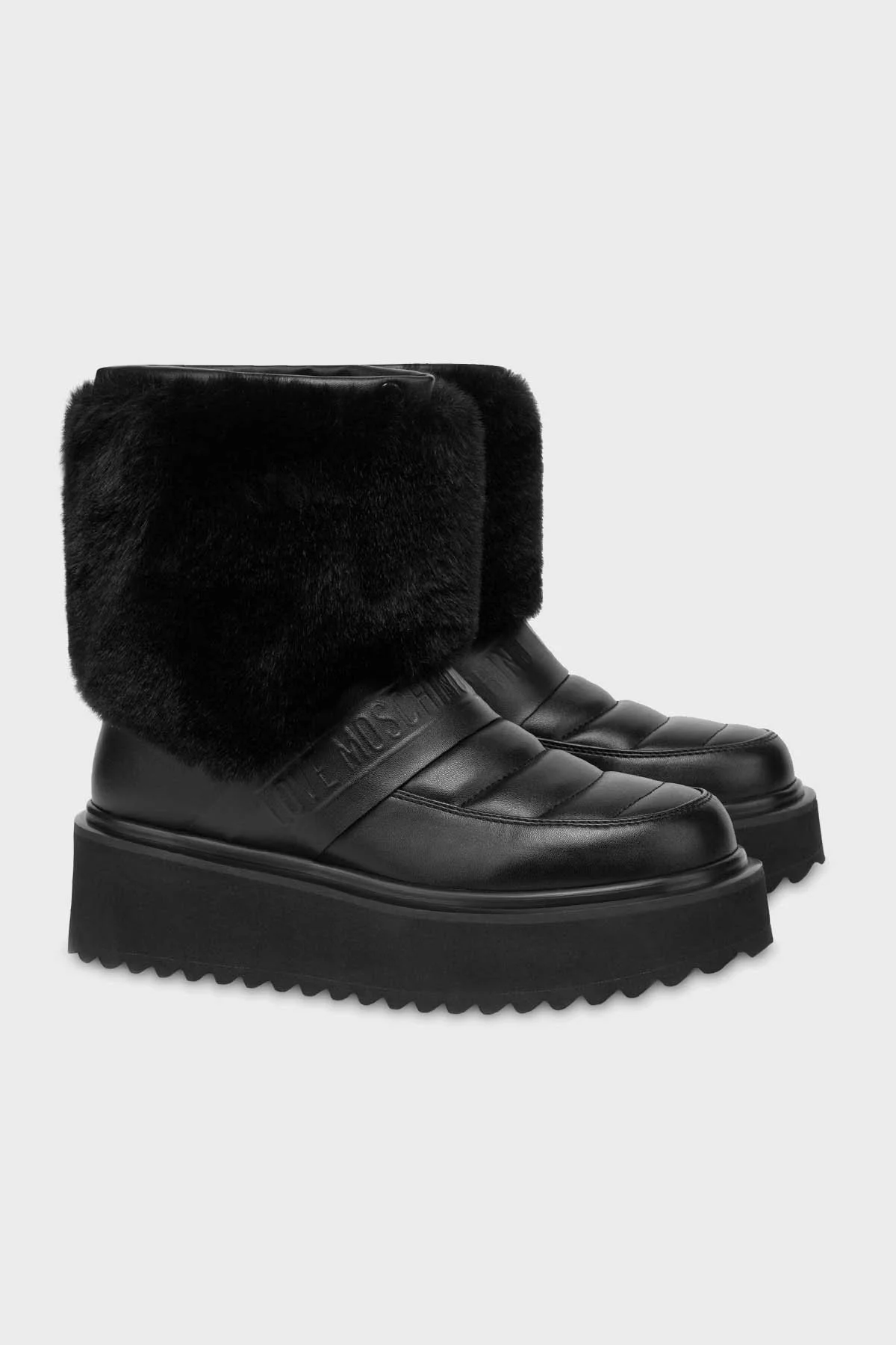 Love Moschino Yumuşak Tüylü Logolu Kalın Taban Bayan Bot JA24296I0LIEC00B SİYAH - 2