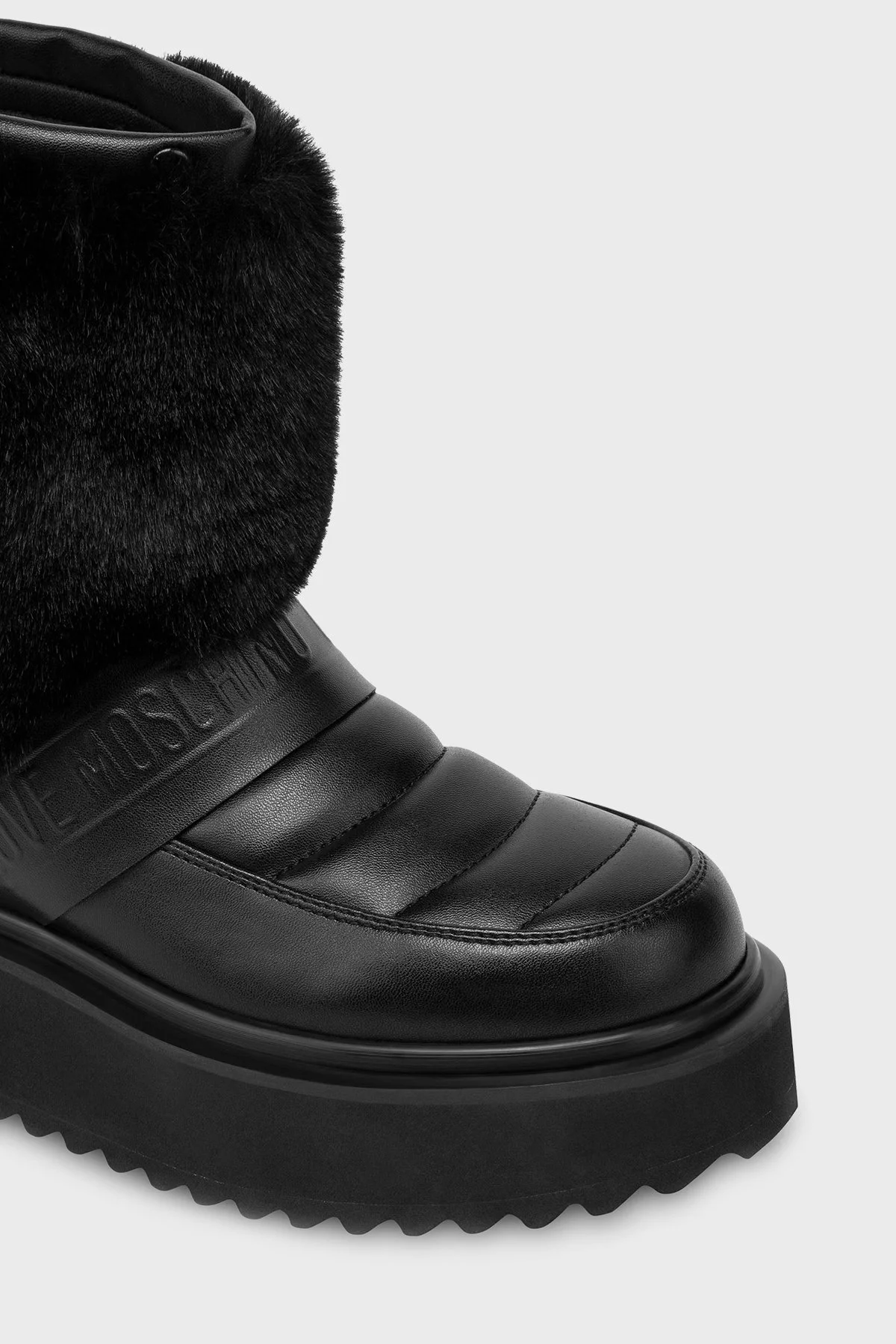 Love Moschino Yumuşak Tüylü Logolu Kalın Taban Bayan Bot JA24296I0LIEC00B SİYAH - 4