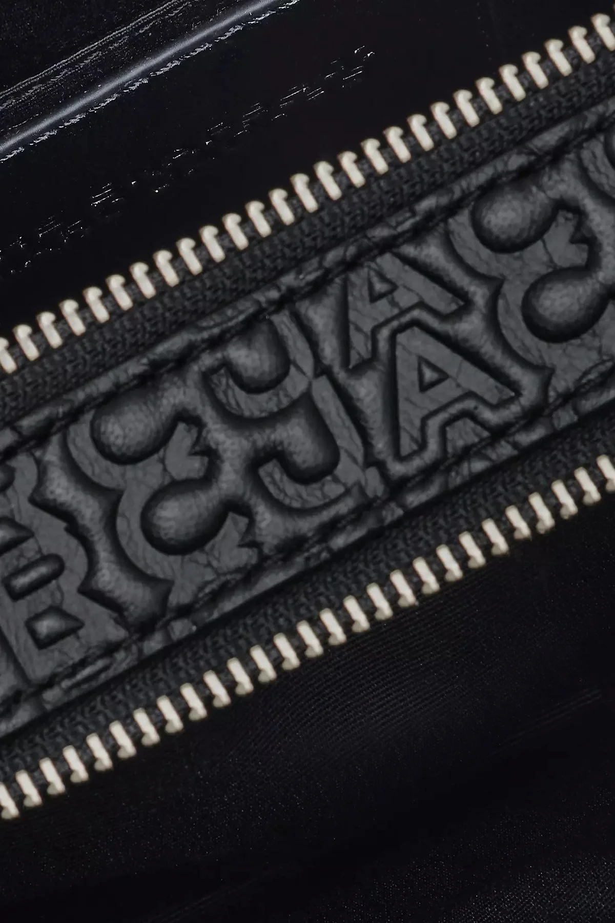 Marc Jacobs Çıkarılabilir Askılı Deri Bayan Çanta 2R3HCR004H02 001 SİYAH - 8