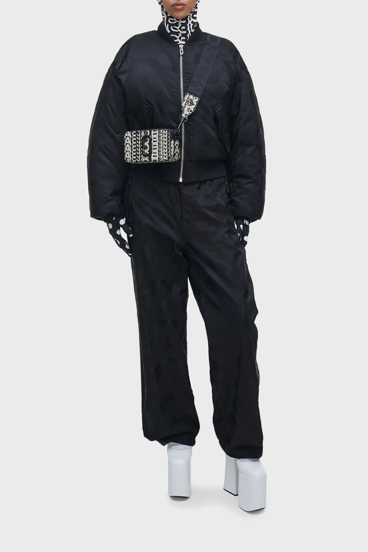 Marc Jacobs Çıkarılabilir Omuz Askılı Bayan Çanta 2R3HCR003H01 005 SİYAH - 2