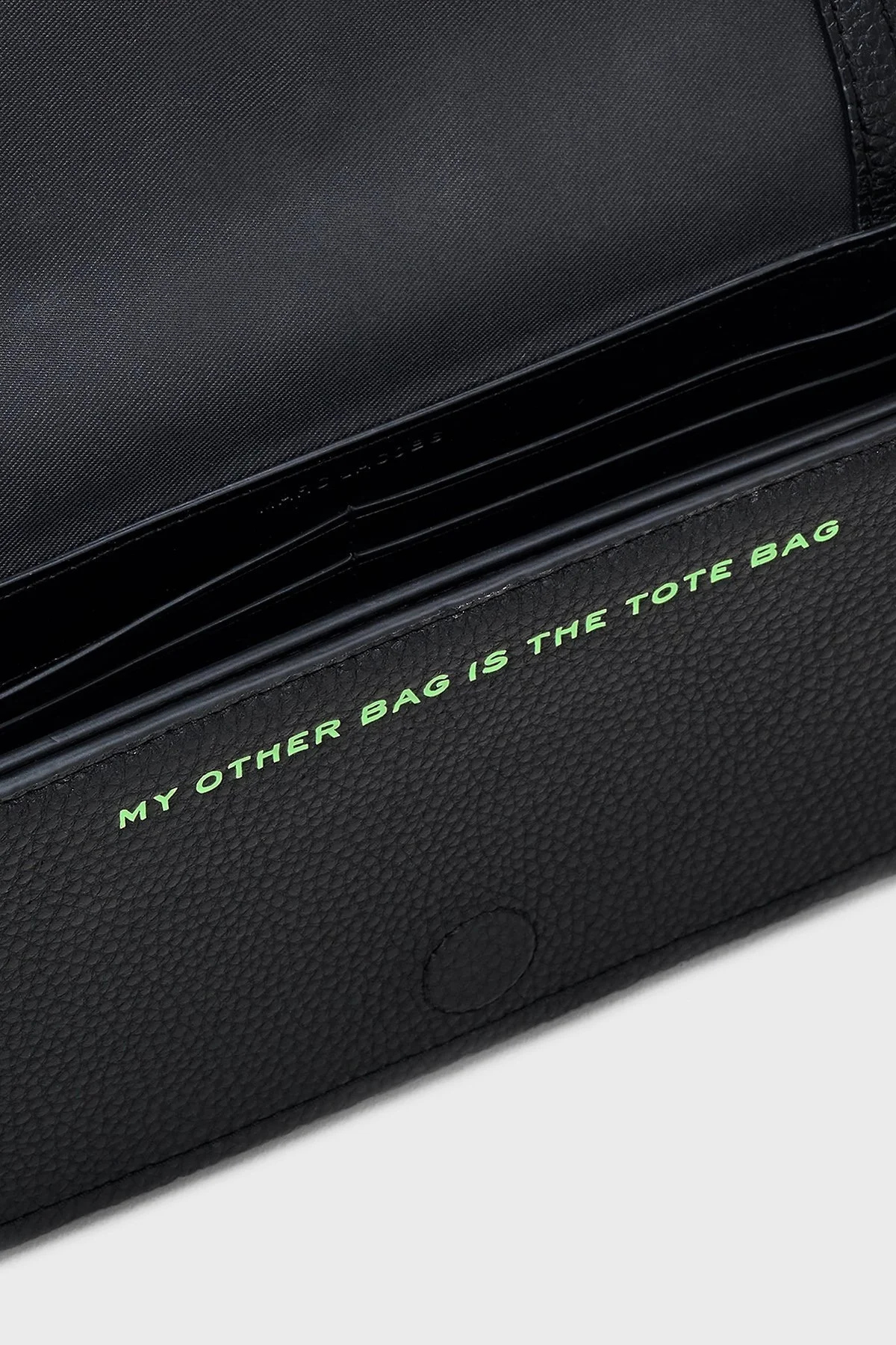 Marc Jacobs Logolu Hakiki Deri Çıkarılabilir Askılı Mini Bayan Çanta 2S5SMN010S01 002 SİYAH - 10