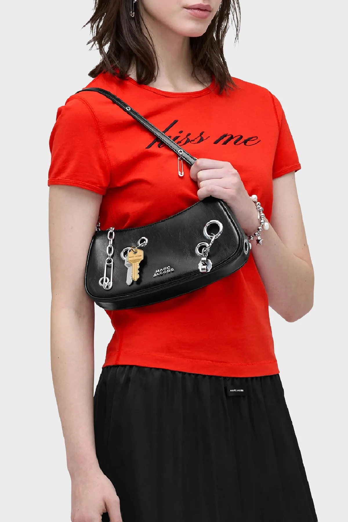 Marc Jacobs Shoulder Logolu Aksesuar Detaylı Çıkarılabilir Askılı Kadın Çanta 2S6HSH010H01 001 SİYAH - 2
