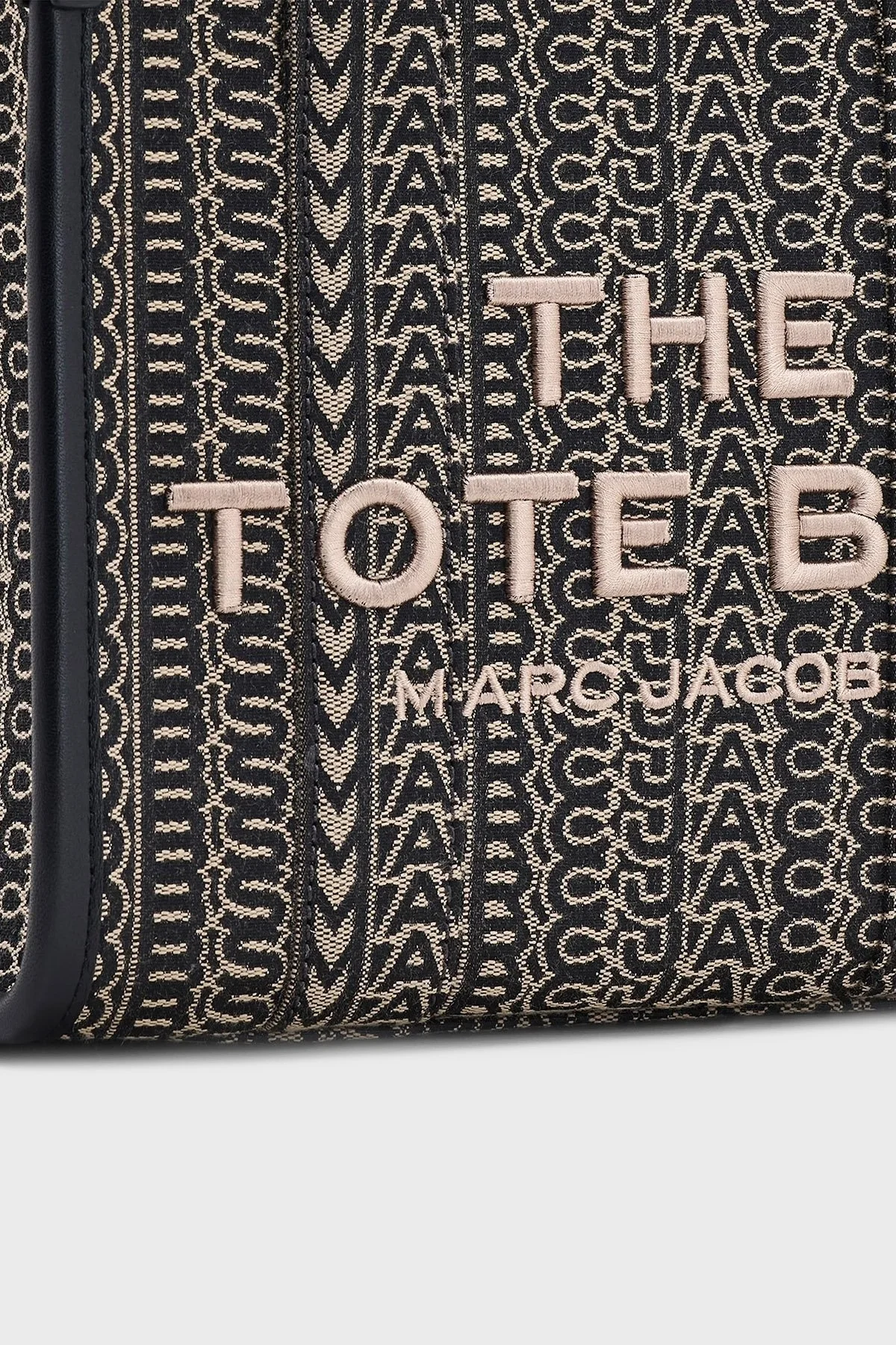 Marc Jacobs Small Tote Monogram Jakarlı Çıkarılabilir Askılı Bayan Çanta 2F4HTT016H05 261 SİYAH - 6