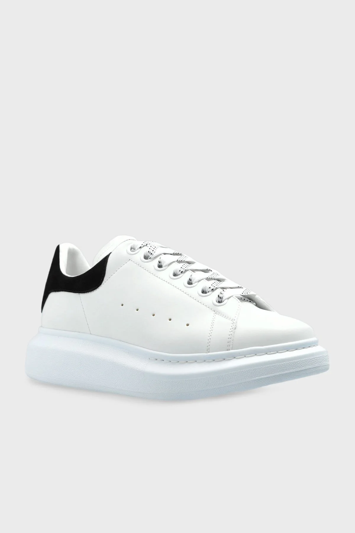 McQueen Kalın Tabanlı Deri Sneaker Kadın Ayakkabı 553770WIEF1 9061 BEYAZ-SİYAH - 4