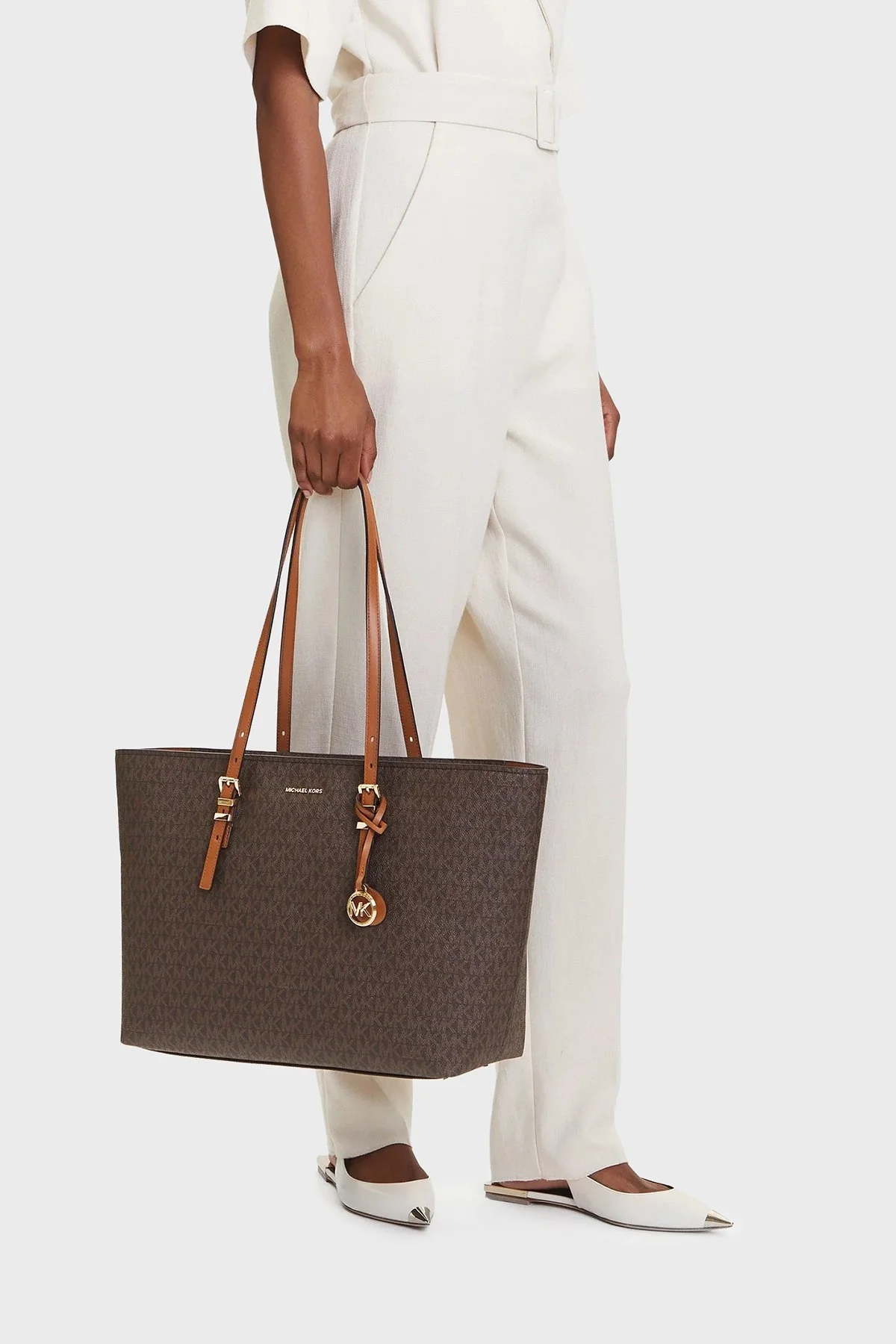 Michael Kors 4G Logo Baskılı Ayarlanabilir Tutma Saplı Büyük Tote 30T5GQNT9B252 Bayan Çanta 30T5GQNT9B 252 KAHVE - 2