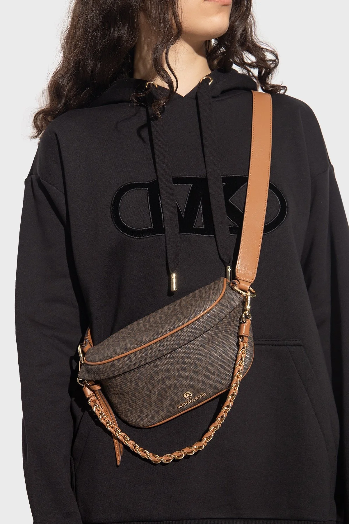 Michael Kors Logo Baskılı Kanvas Çıkarılabilir Zincirli Omuz Askılı 30S2G04M1B252 Bayan Çanta 30S2G04M1B 252 KAHVE - 2