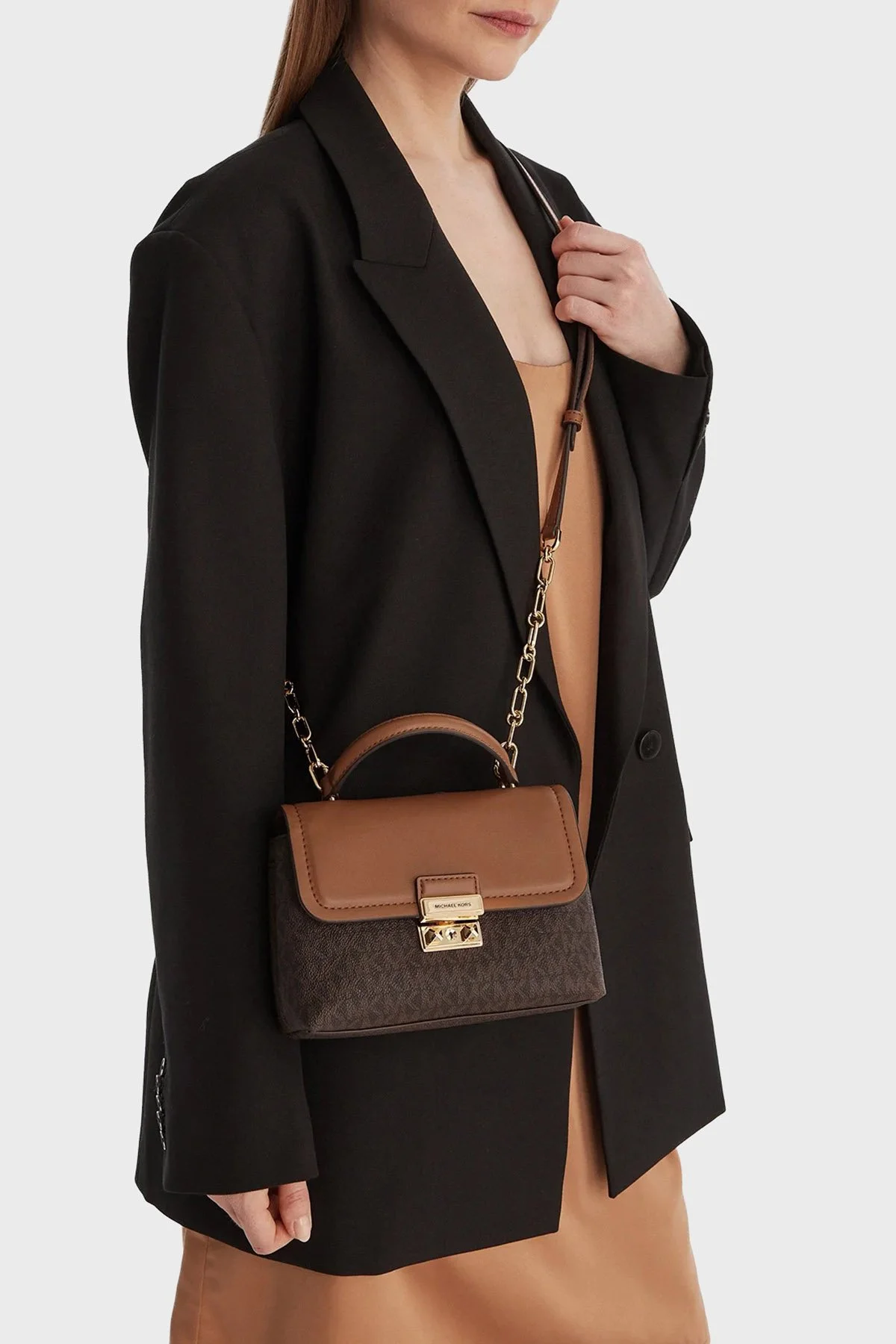 Michael Kors Logolu Ayarlanabilir Askılı 32R6G2RC0B252 Bayan Çanta 32R6G2RC0B 252 KAHVE - 2