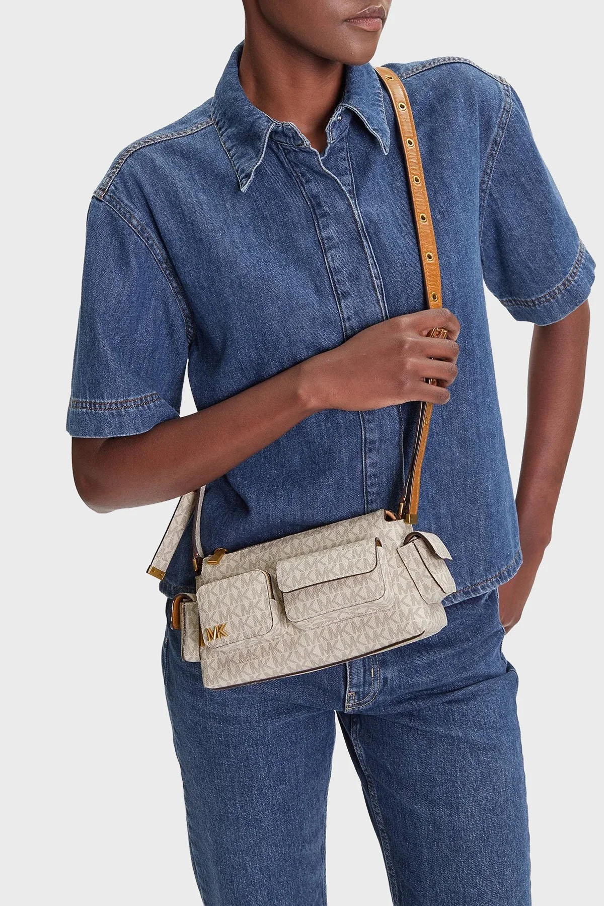 Michael Kors Logolu Ayarlanabilir Askılı 32S5AM3C5B149 Kadın Çanta 32S5AM3C5B 149 EKRU - 2