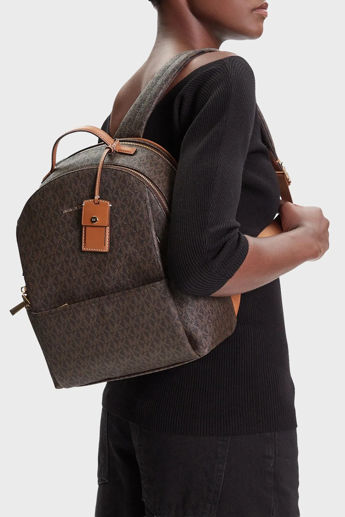 Michael Kors Logolu Ayarlanabilir Omuz Askılı 30T5G3XB2B252 Kadın Sırt Çantası 30T5G3XB2B 252 Kahve - 2
