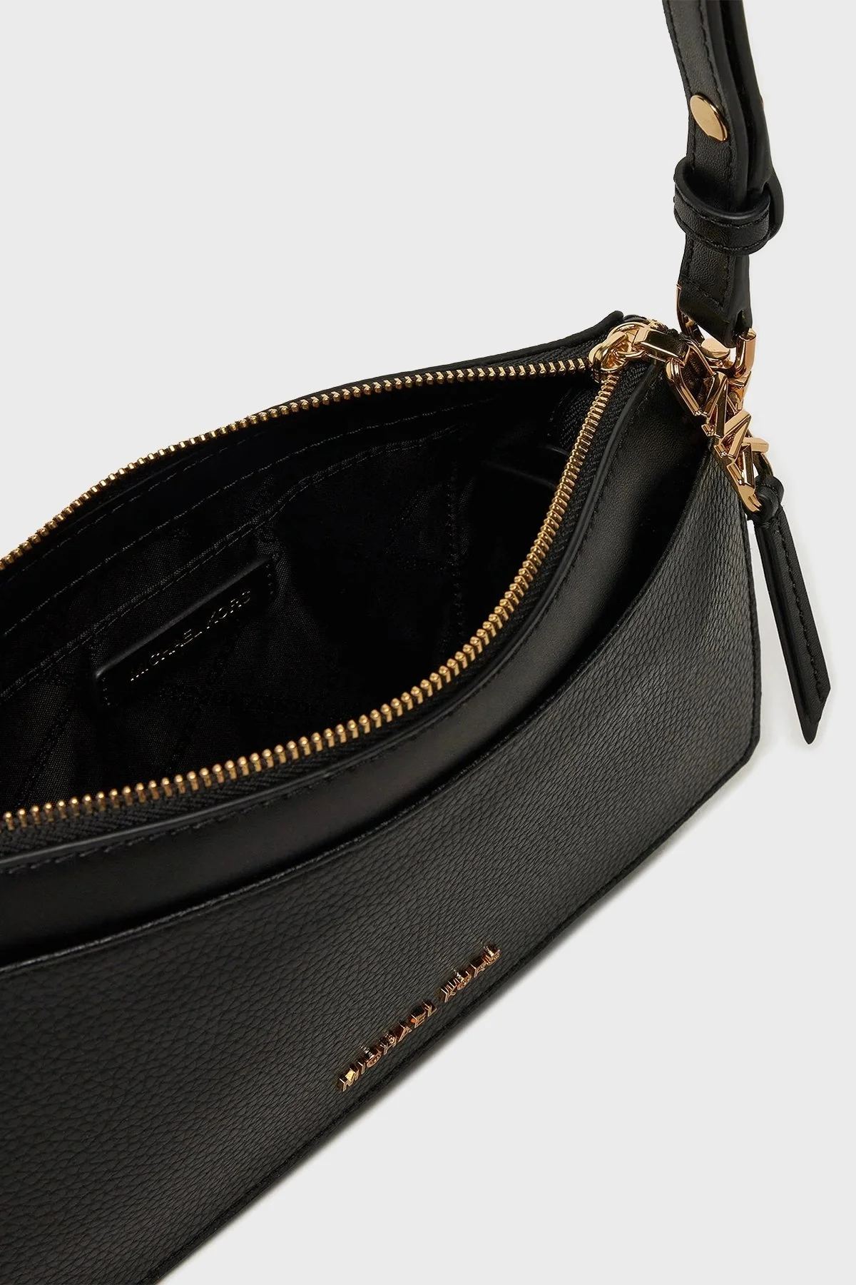 Michael Kors Logolu Çıkarılabilir Askılı 32H3G8EC7L001 Bayan Çanta 32H3G8EC7L 001 SİYAH - 9