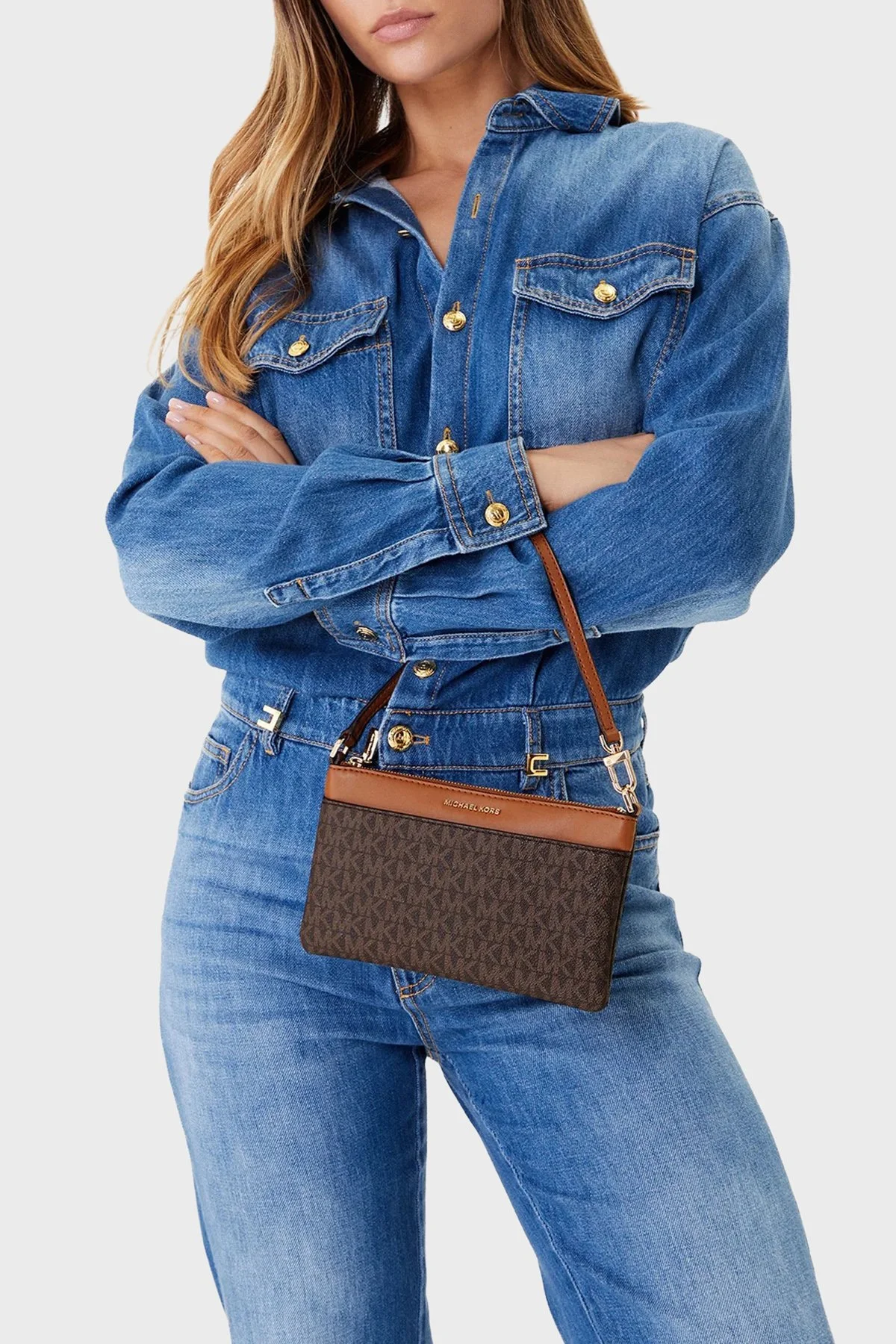Michael Kors Logolu Çıkarılabilir Askılı Mini 32F5GJ6F6B252 Kadın Çanta 32F5GJ6F6B 252 KAHVE - 2