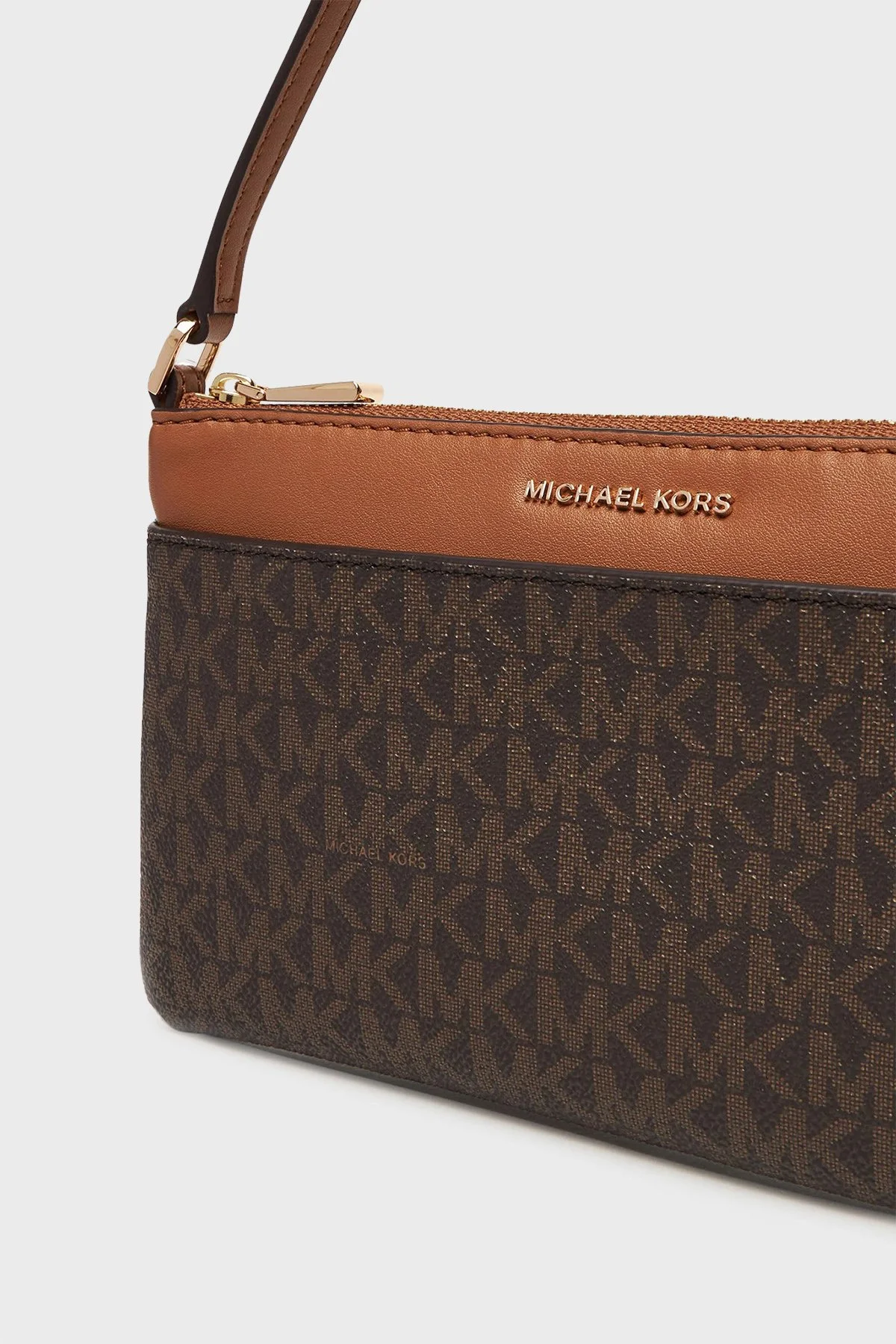 Michael Kors Logolu Çıkarılabilir Askılı Mini 32F5GJ6F6B252 Kadın Çanta 32F5GJ6F6B 252 KAHVE - 3