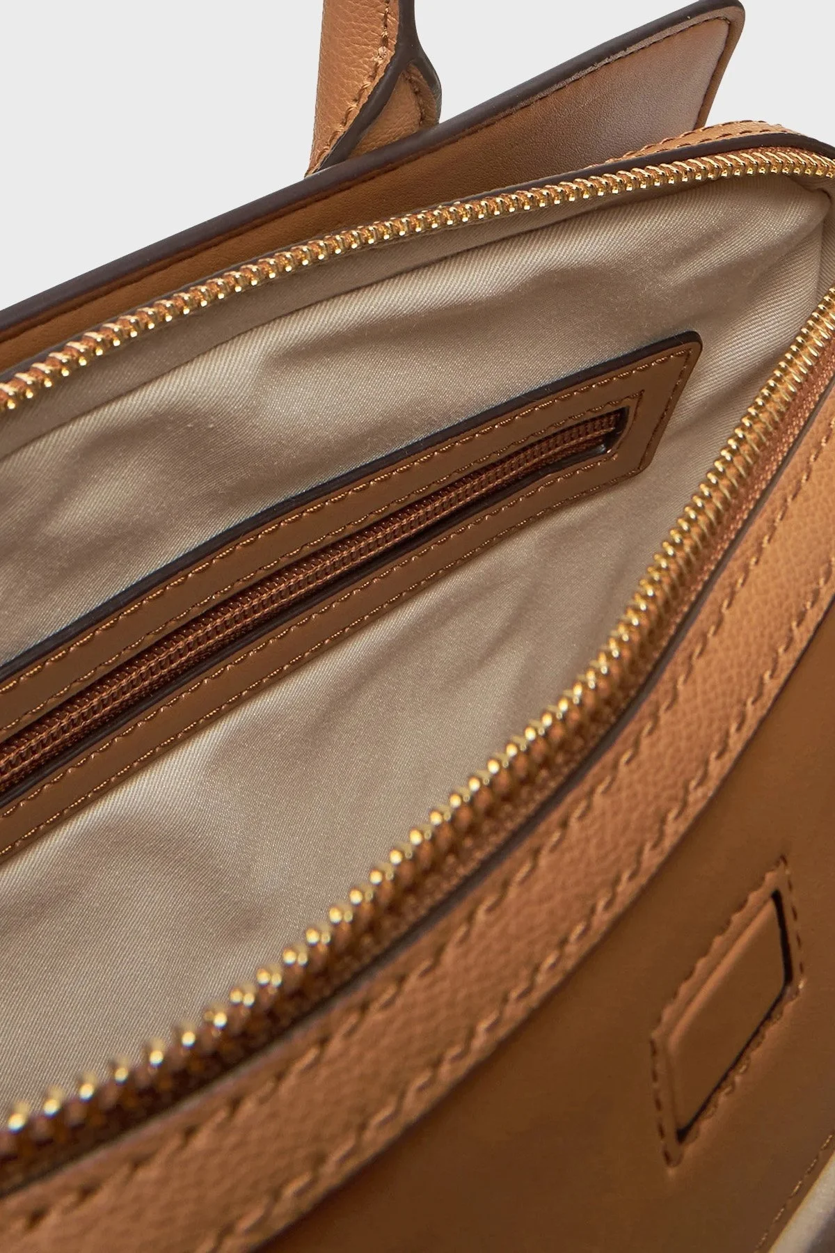 Michael Kors Logolu Çıkarılabilir Askılı Small 30S5G9IS1B149 Bayan Çanta 30S5G9IS1B 149 EKRU - 9