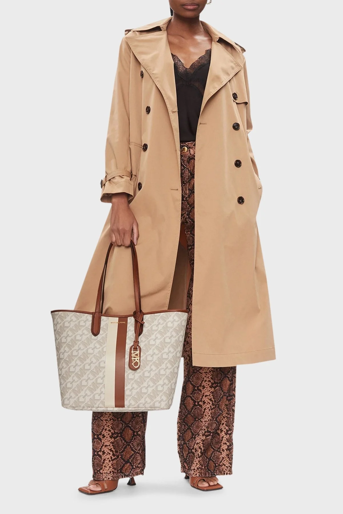 Michael Kors Logolu Çıkarılabilir İç Bölmeli 30H3GZAT7B099 Bayan Çanta 30H3GZAT7B 099 EKRU - 2