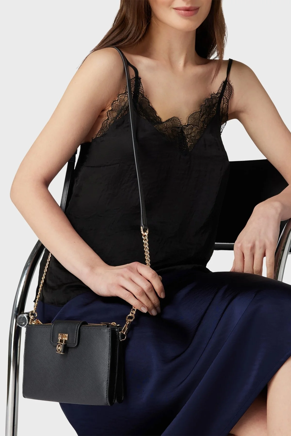 Michael Kors Logolu Çıkarılabilir Omuz Askılı Hakiki Deri 32S3GR0C1L001 Bayan Çanta 32S3GR0C1L 001 SİYAH - 2