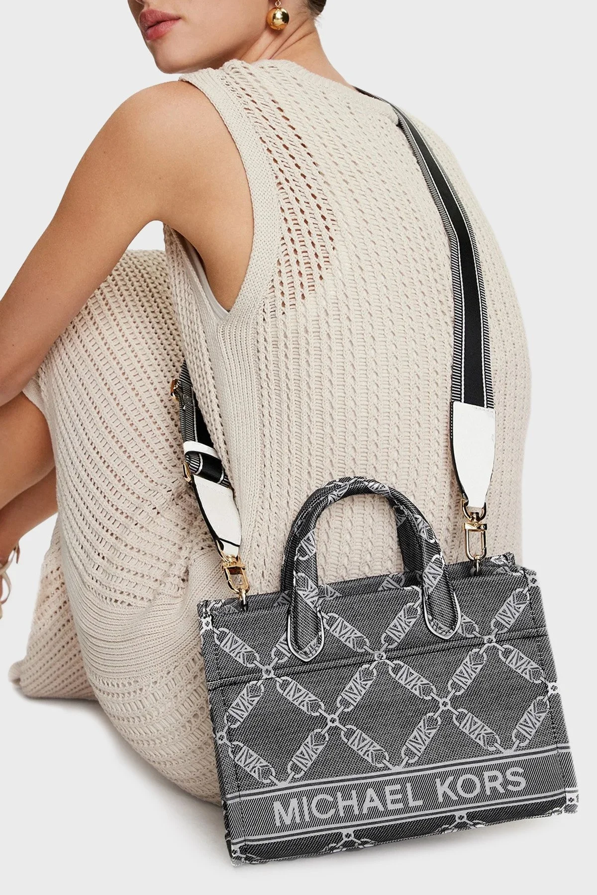 Michael Kors Logolu Çıkarılabilir Uzatma Askılı 30S4G3GM5J012 Bayan Çanta 30S4G3GM5J 012 SİYAH - 2