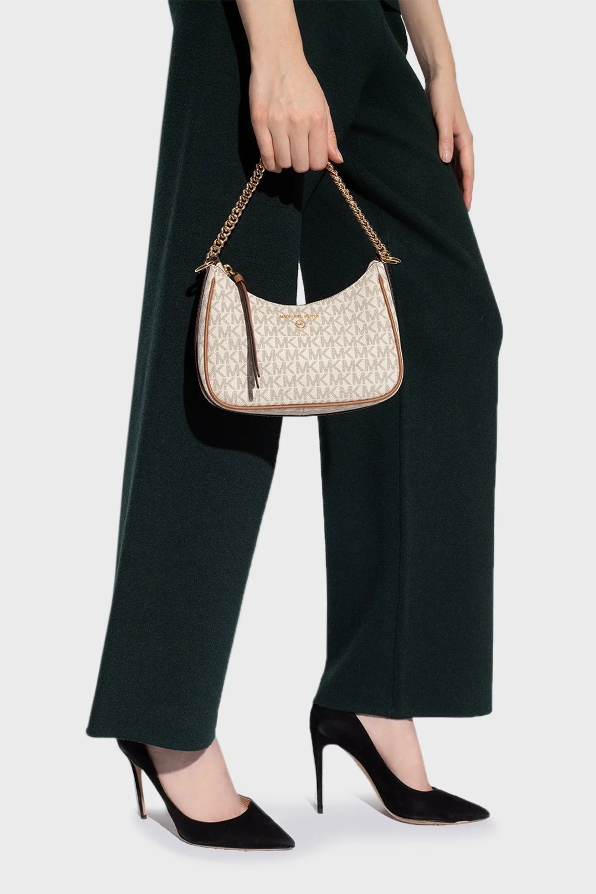 Michael Kors Logolu Zincir Askılı Bayan Çanta 32H1GT9C1B 149 KREM - 6