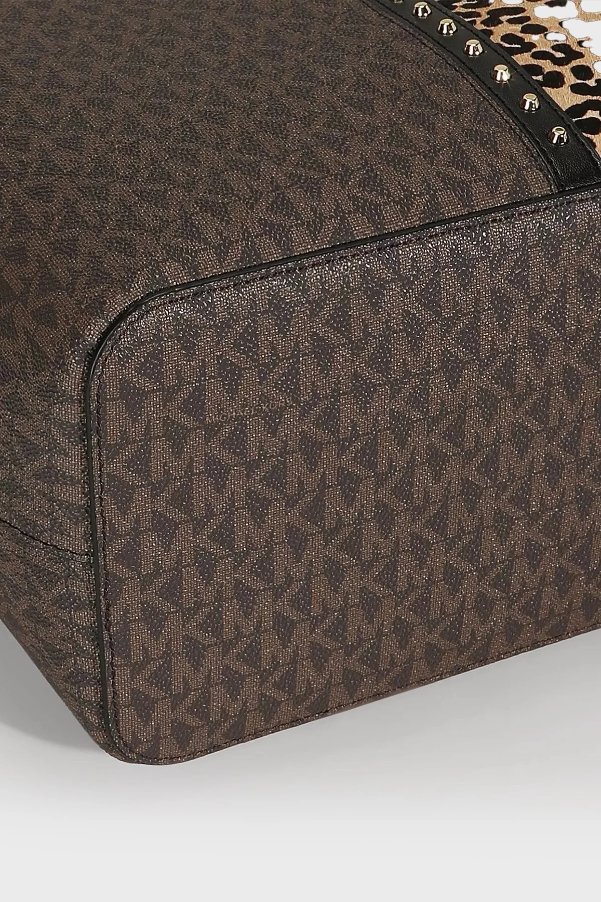 Michael Kors Mini Bölmeli Logolu 30F3GZAT7B212 Bayan Çanta 30F3GZAT7B 212 KAHVE - 5