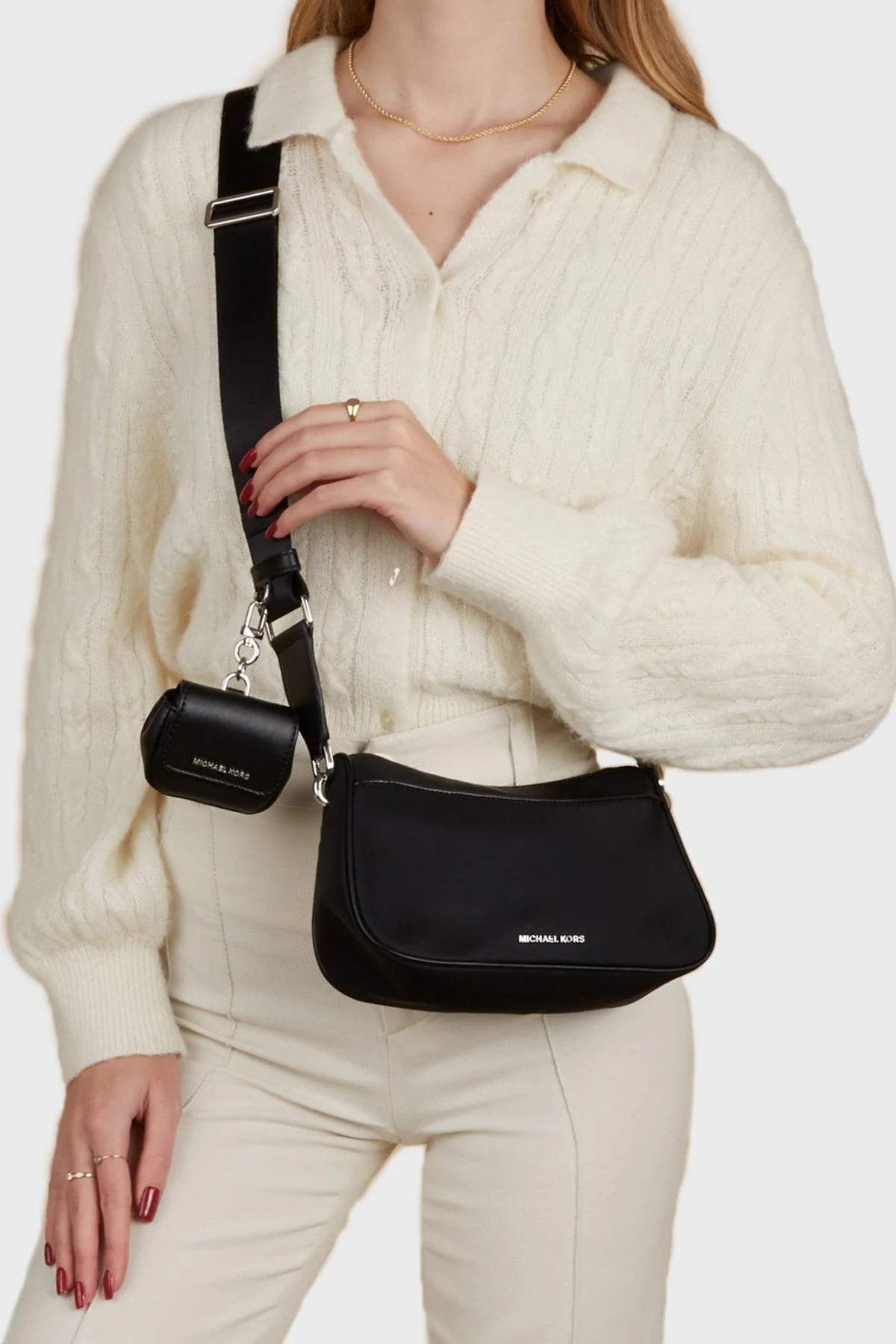 Michael Kors Mini Ek Bölümlü Ayarlanabilir Omuz Askılı 32R3SJ6C8C001 Kadın Çanta 32R3SJ6C8C 001 SİYAH - 2