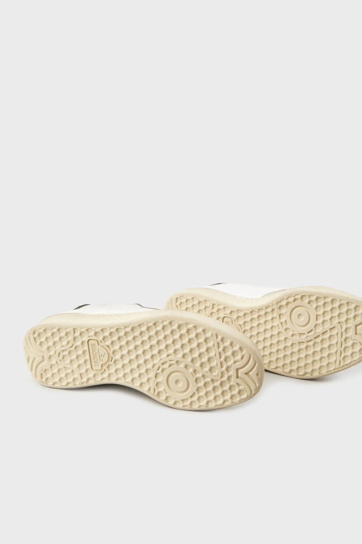 Moaconcept Deri Logolu Süet ve Metalik Detaylı Sneaker Bayan Ayakkabı IC019 BEYAZ - 10