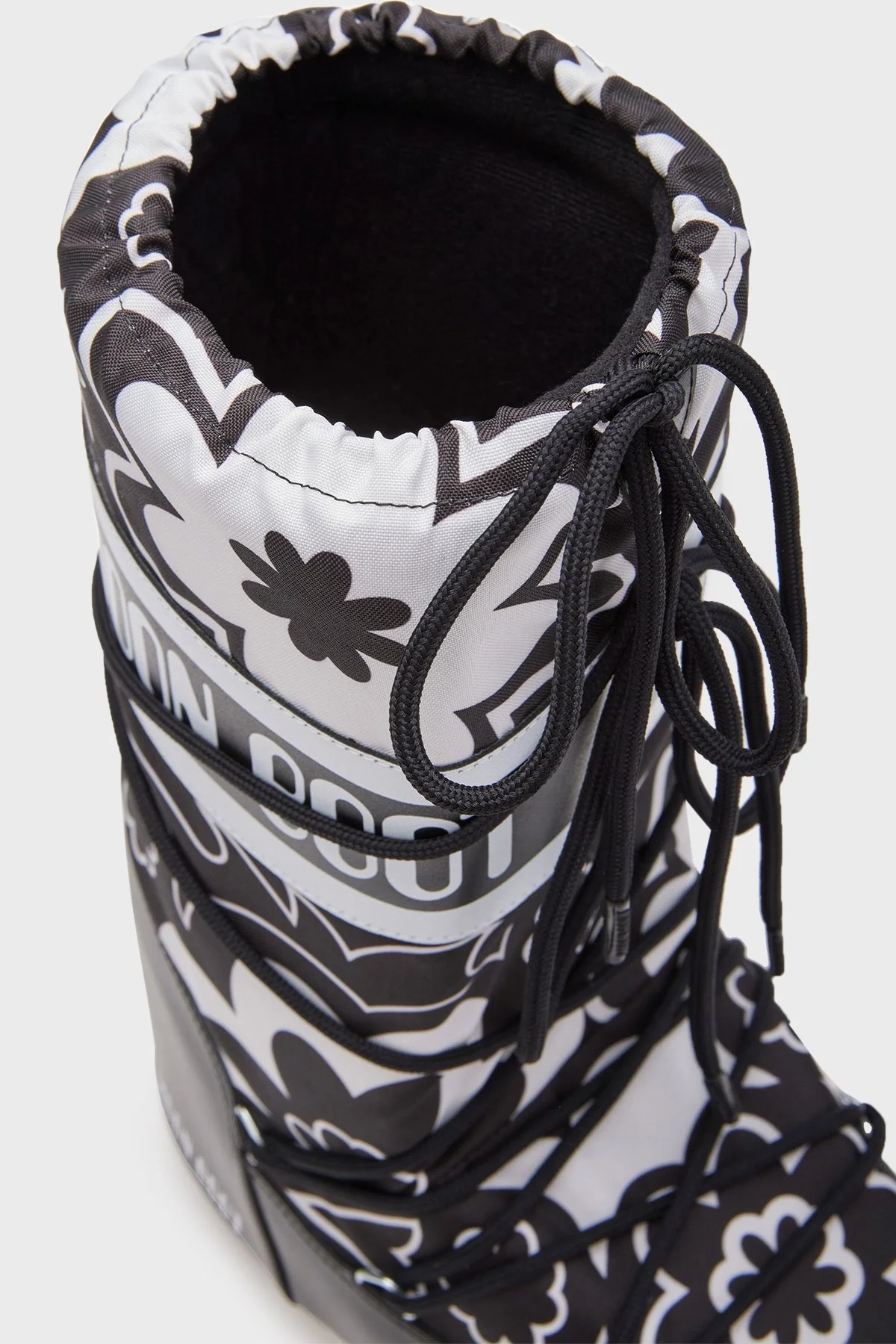 Moon Boot Desenli Logolu Bağcıklı Su İtici Bayan Kar Botu 80D1402940 NA02 SİYAH-BEYAZ - 4