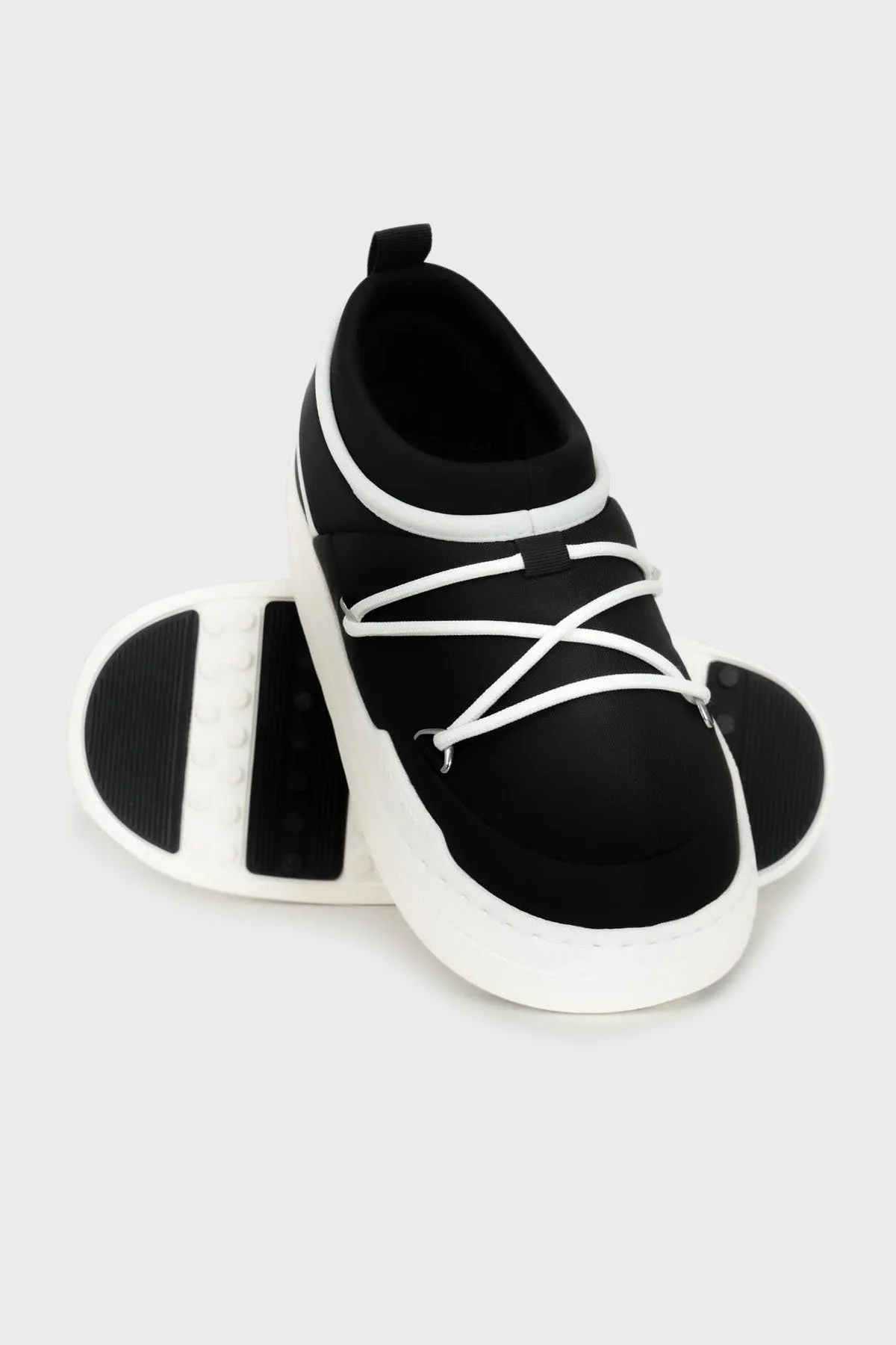 Moon Boot Logolu Su İtici Kalın Tabanlı Bayan Kar Botu 80D2470070N 001 SİYAH - 3