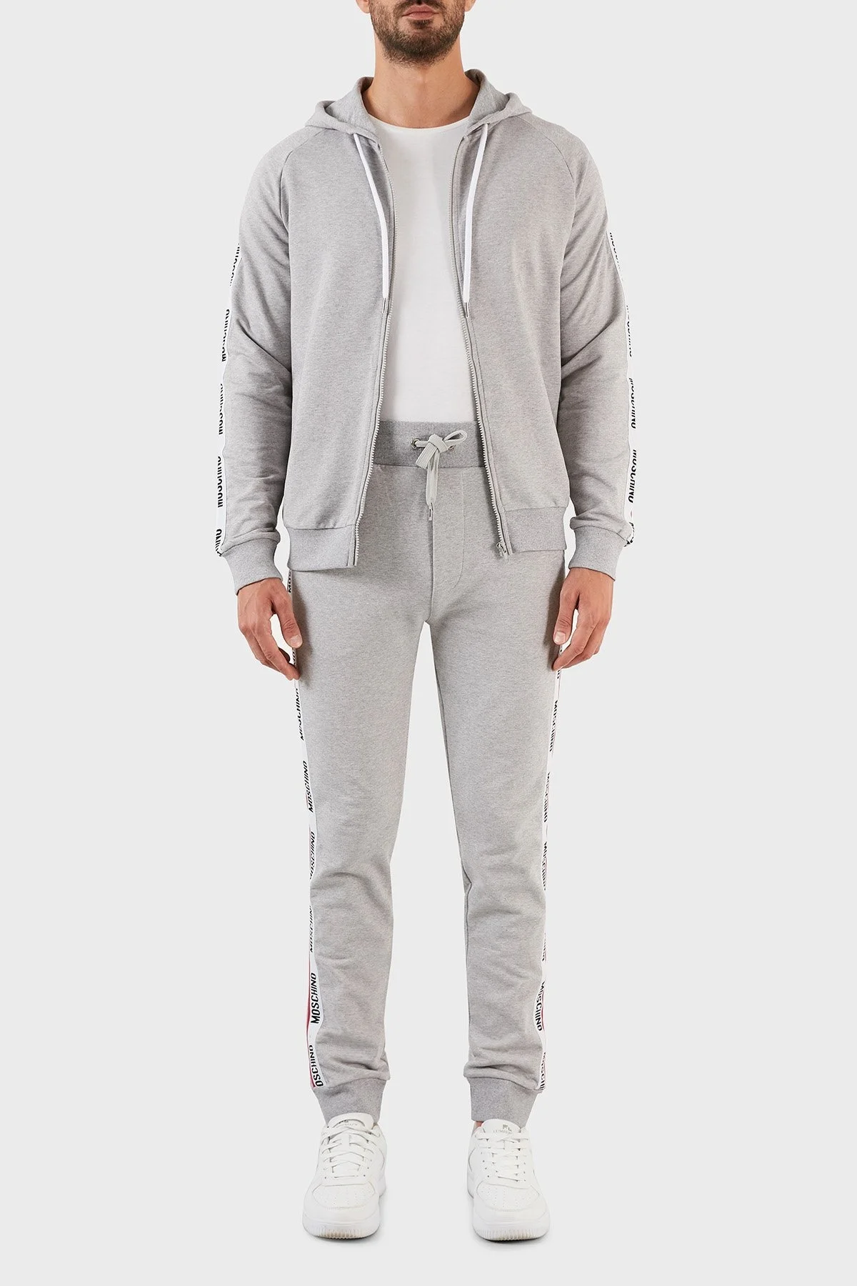 Moschino Şerit Logolu Regular Fit Belden Bağlamalı Cepli Pamuklu Jogger Erkek Pantolon A4333 8102 0489 GRİ - 1