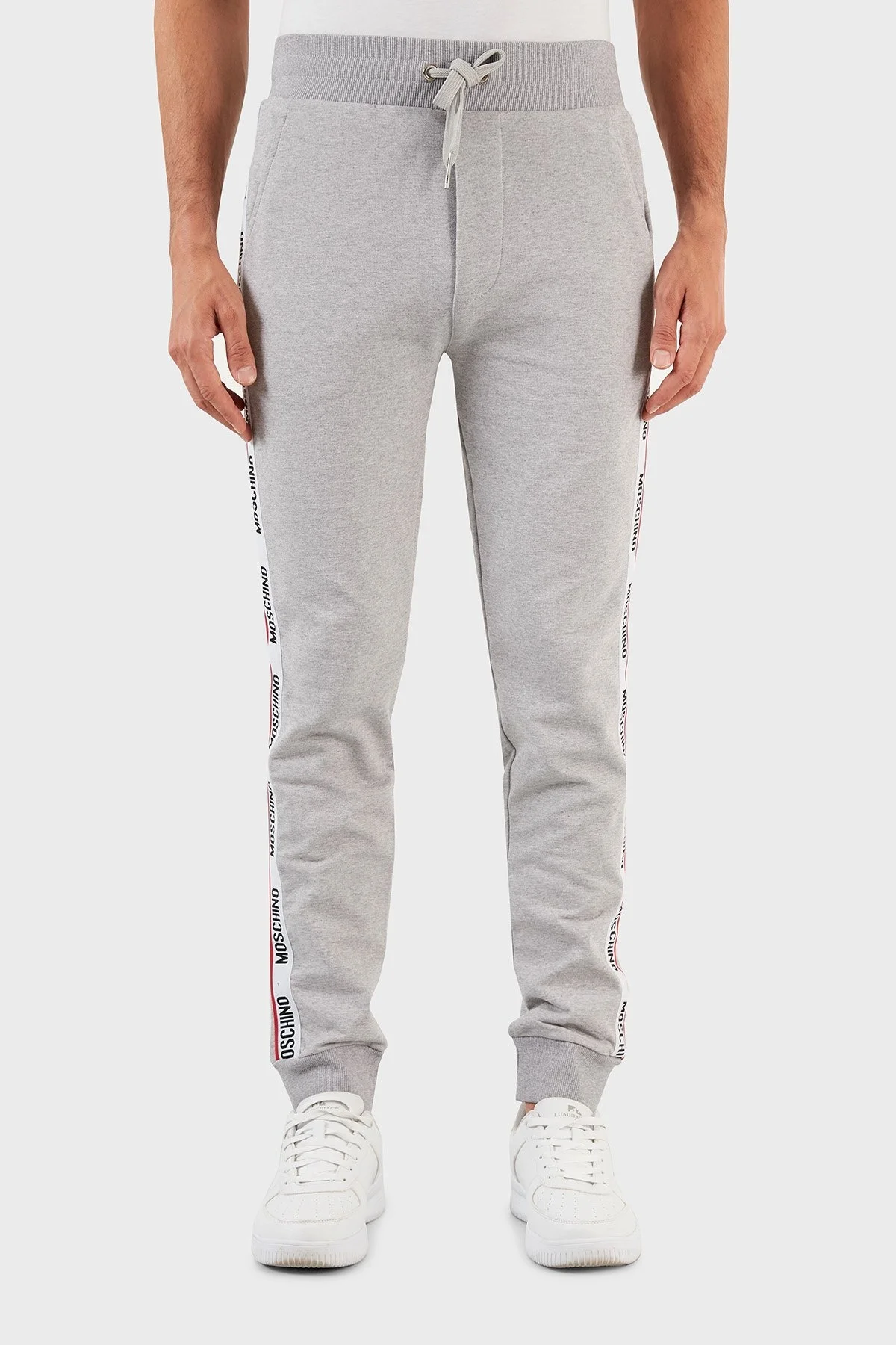 Moschino Şerit Logolu Regular Fit Belden Bağlamalı Cepli Pamuklu Jogger Erkek Pantolon A4333 8102 0489 GRİ - 2