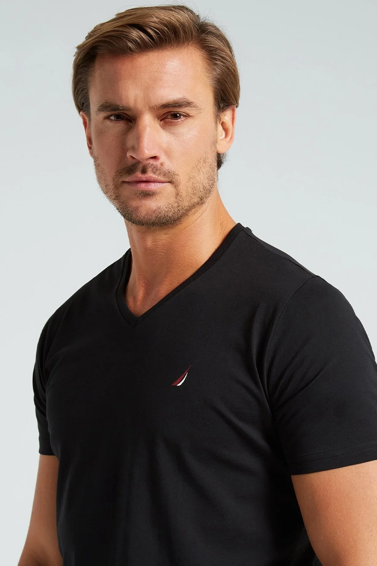 Nautica % 100 Pamuk Standart Fit V Yaka Erkek T Shirt V35525T 0TB SİYAH - 3