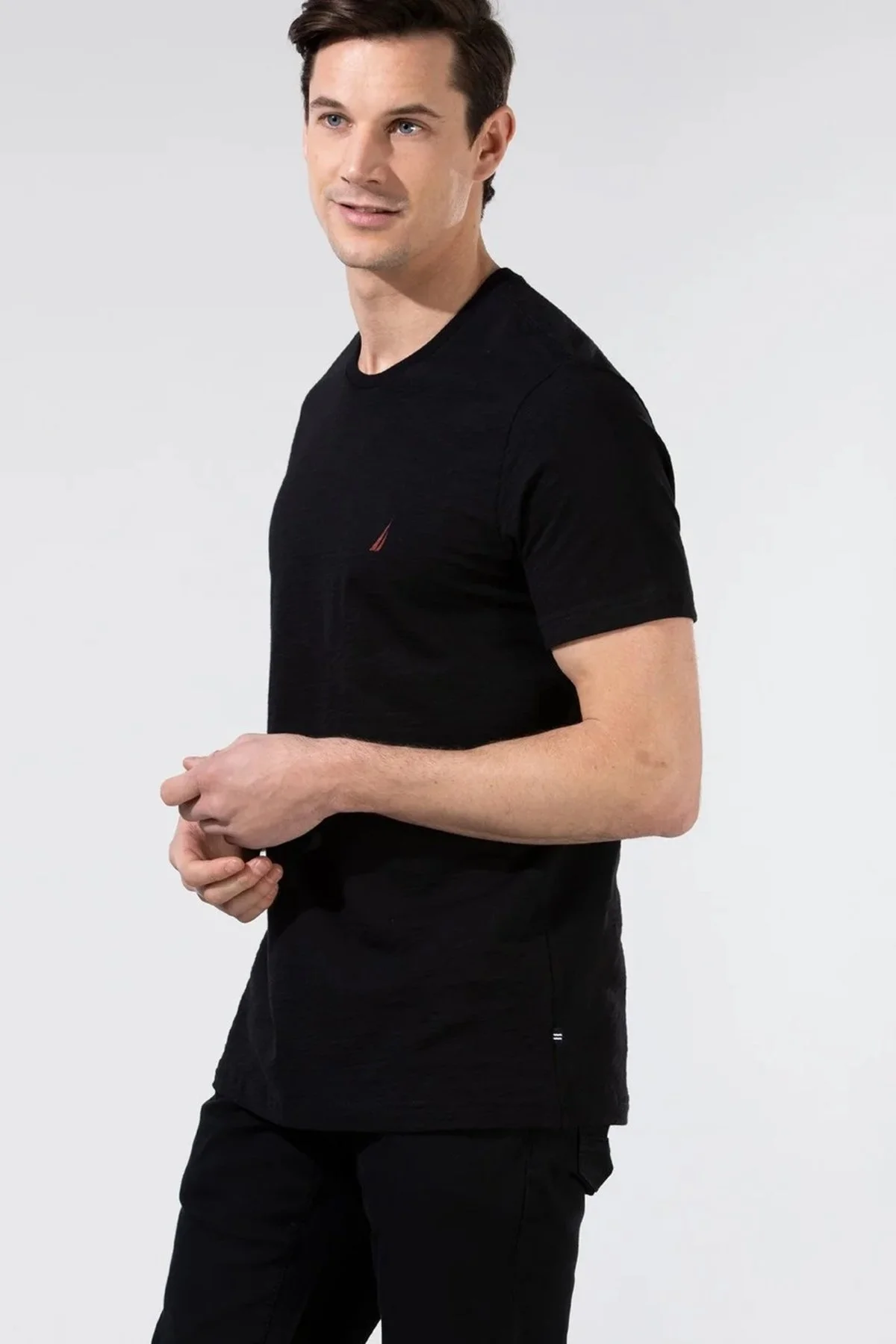 Nautica % 100 Pamuklu Standart Fit Bisiklet Yaka Erkek T Shirt V35015T 0TB SİYAH - 3