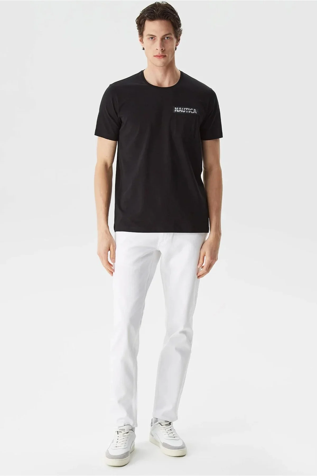 Nautica Pamuklu Göğüs Cepli Logolu Bisiklet Yaka Standart Fit Erkek T Shirt V35420T 0TB SİYAH - 2