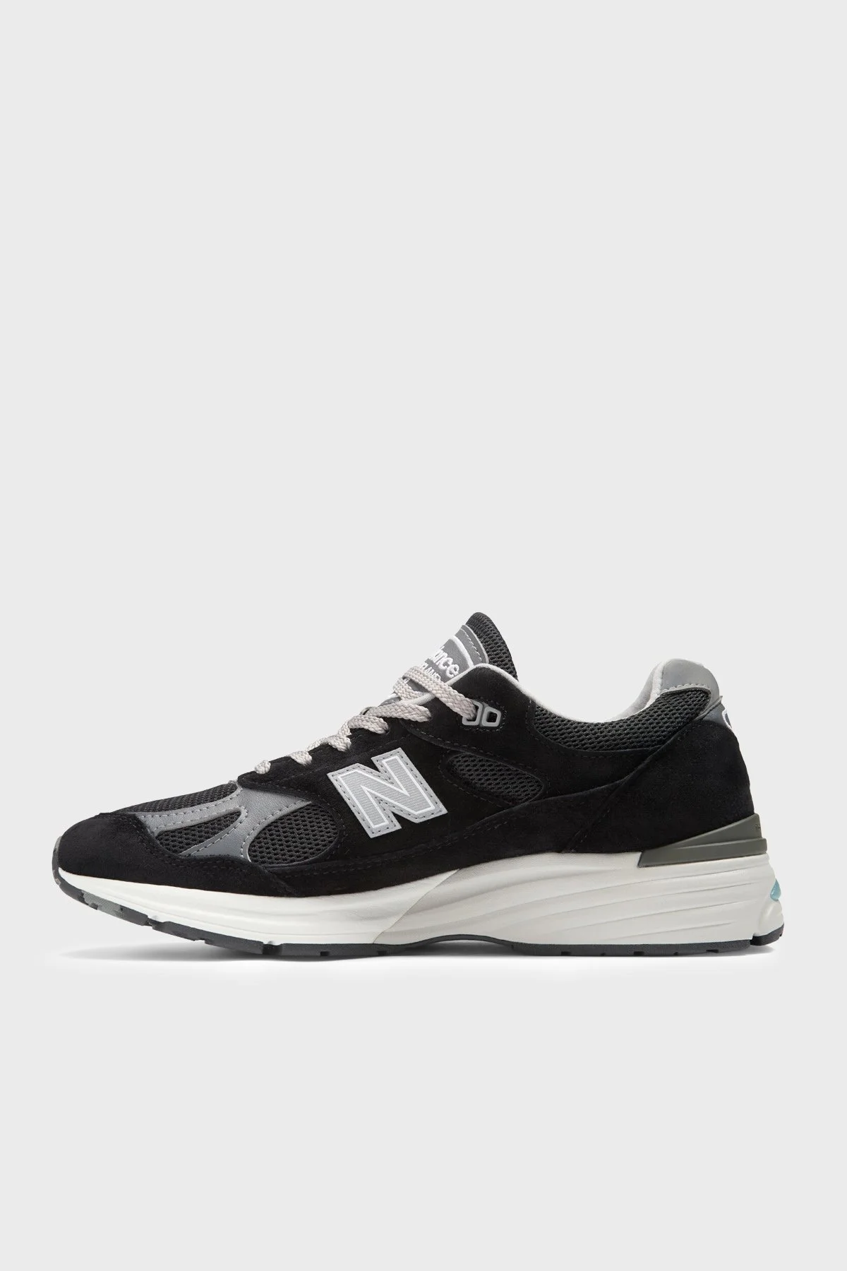 New Balance Deri Karışımlı Sneaker Erkek Ayakkabı U991BK2 Siyah - 2