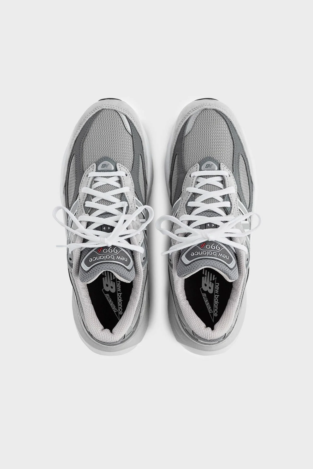 New Balance Domuz Derisi Karışımlı Kalın Taban Sneaker Unisex Ayakkabı W990GL6 GRİ - 9