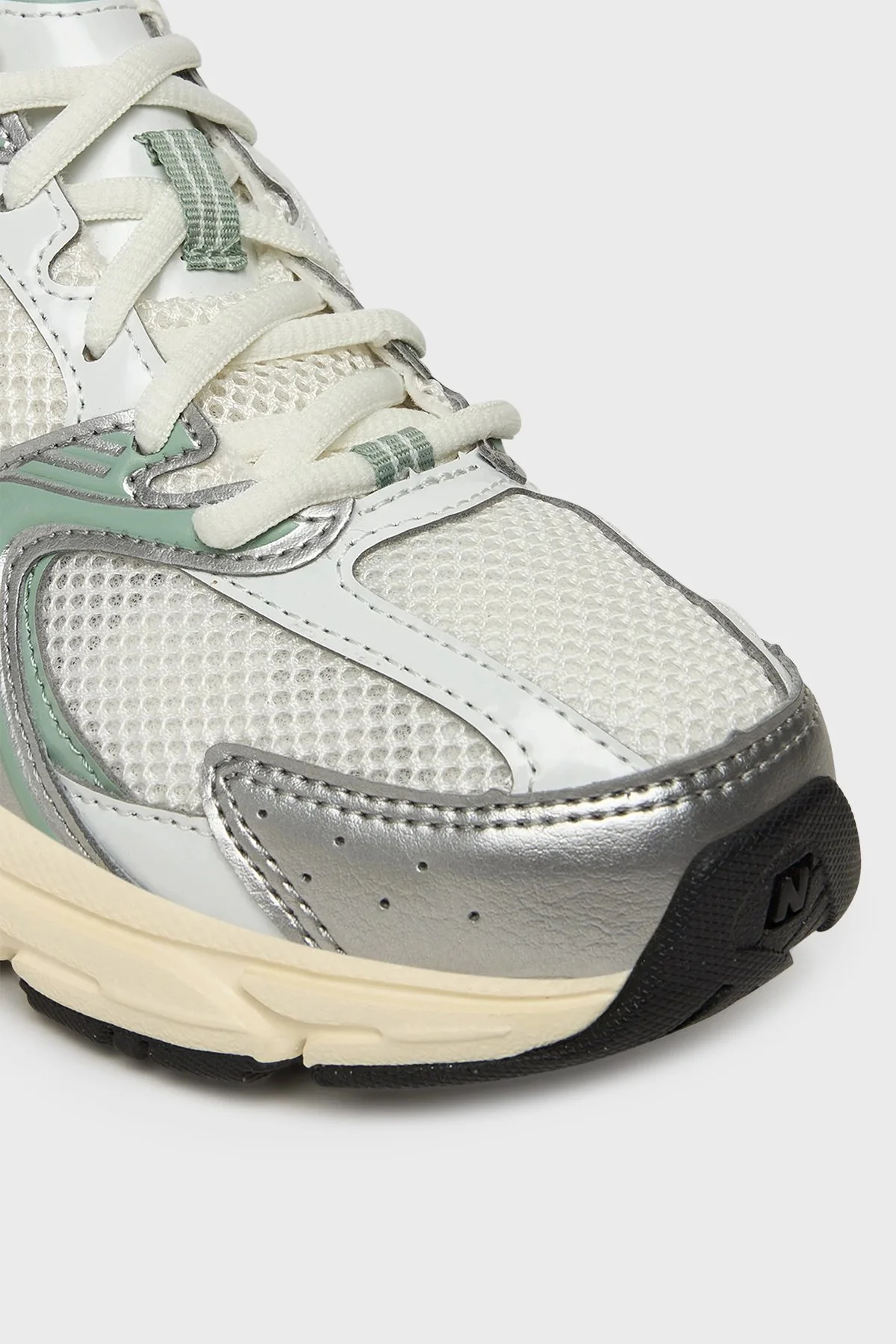 New Balance Logolu Bağcıklı Sneaker Bayan Ayakkabı U530SEB EKRU-YEŞİL - 5