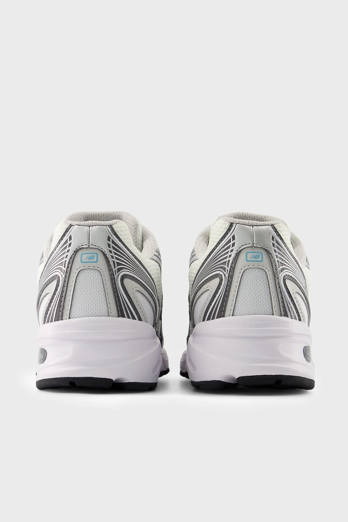 New Balance Logolu Bağcıklı Sneaker Unisex Ayakkabı U7402Y9 Beyaz-gri - 6